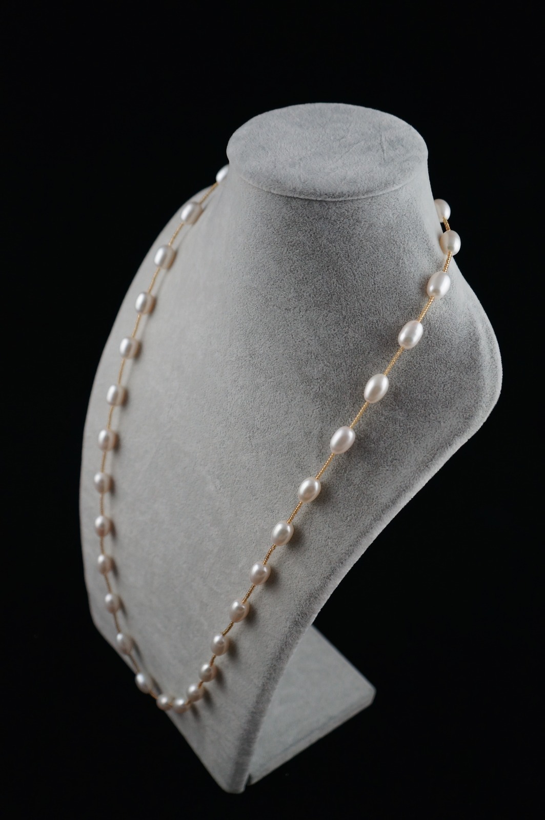 Dr. Pearl 31″ long 8-9 mm White Freshwater Pearl Necklace