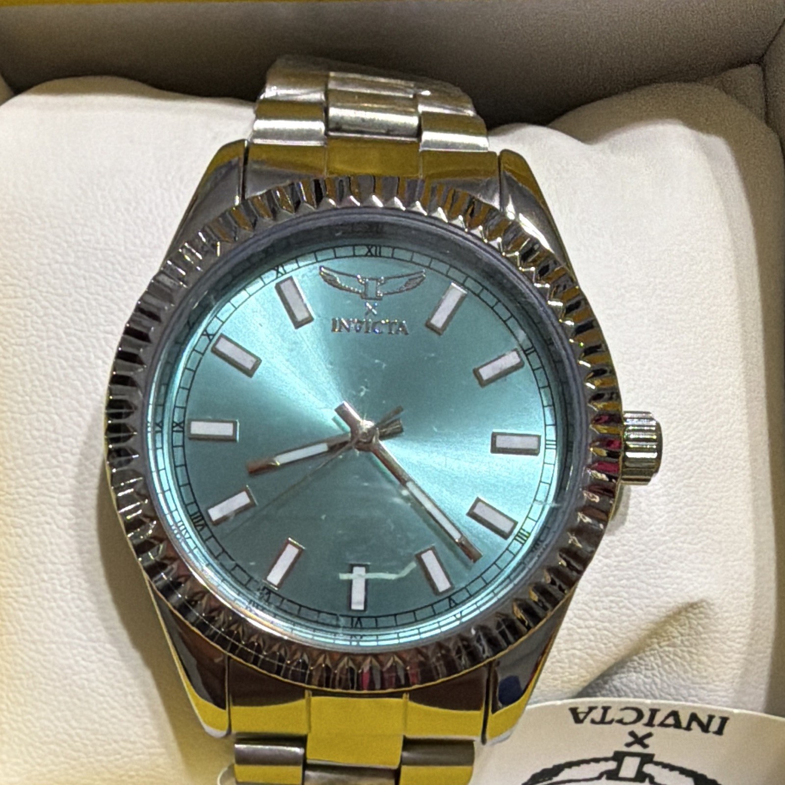 Invicta Specialty Men’s 40mm Light Blue Dial Jubilee Band Stainless Watch NIB