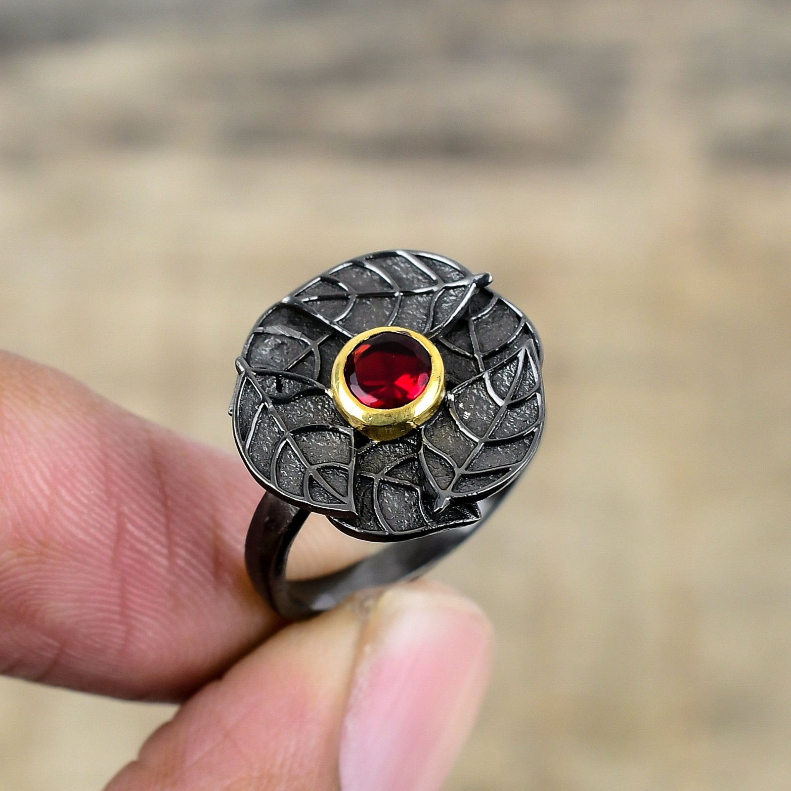 Red Garnet Black And Gold Plated 925 Sterling Silver Ring S.7.5 R87243