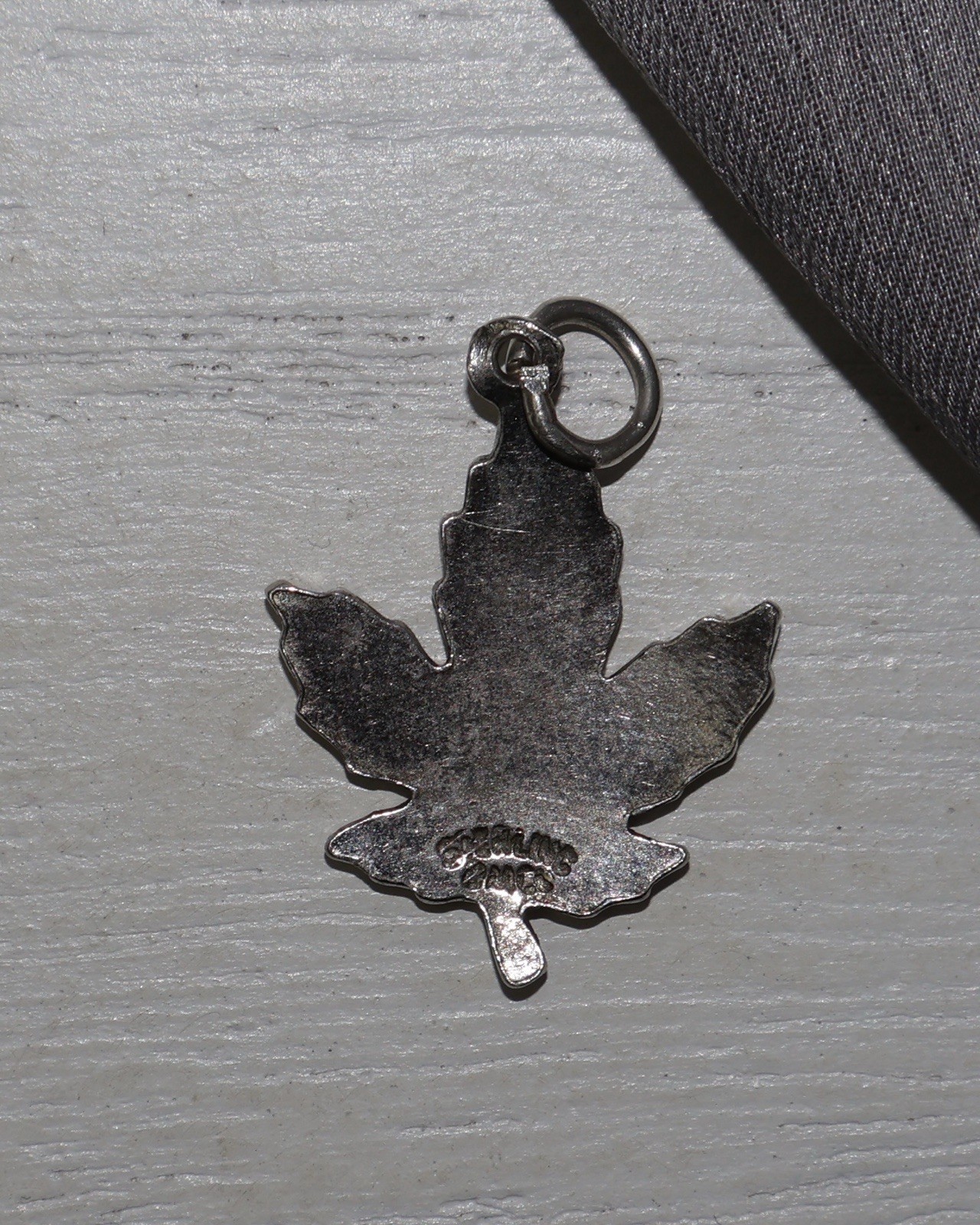 Vintage Maple Leaf Sterling Silver Charm 2.52G / 1.1in