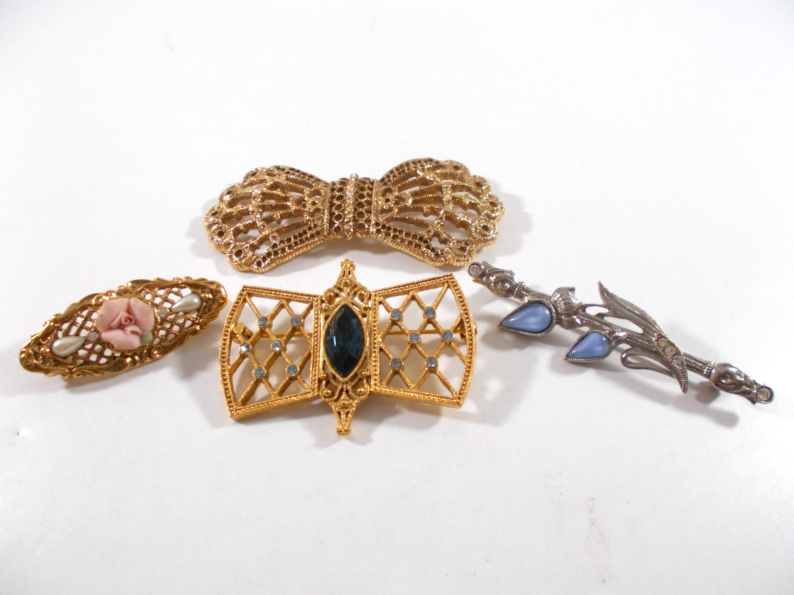 Lot of 4 1928 Jewelry Co Victorian Style Brooches Free Shipping