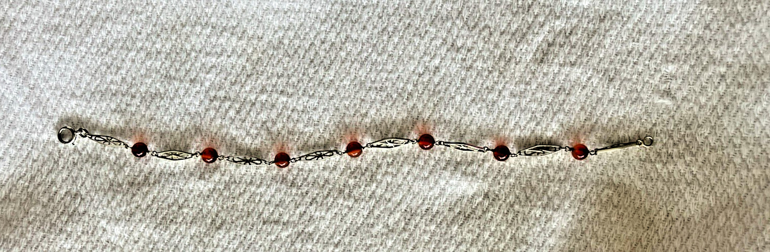 Dainty 10K White Gold Spessartine Garnet Bead Filigree Link Bracelet Vintage