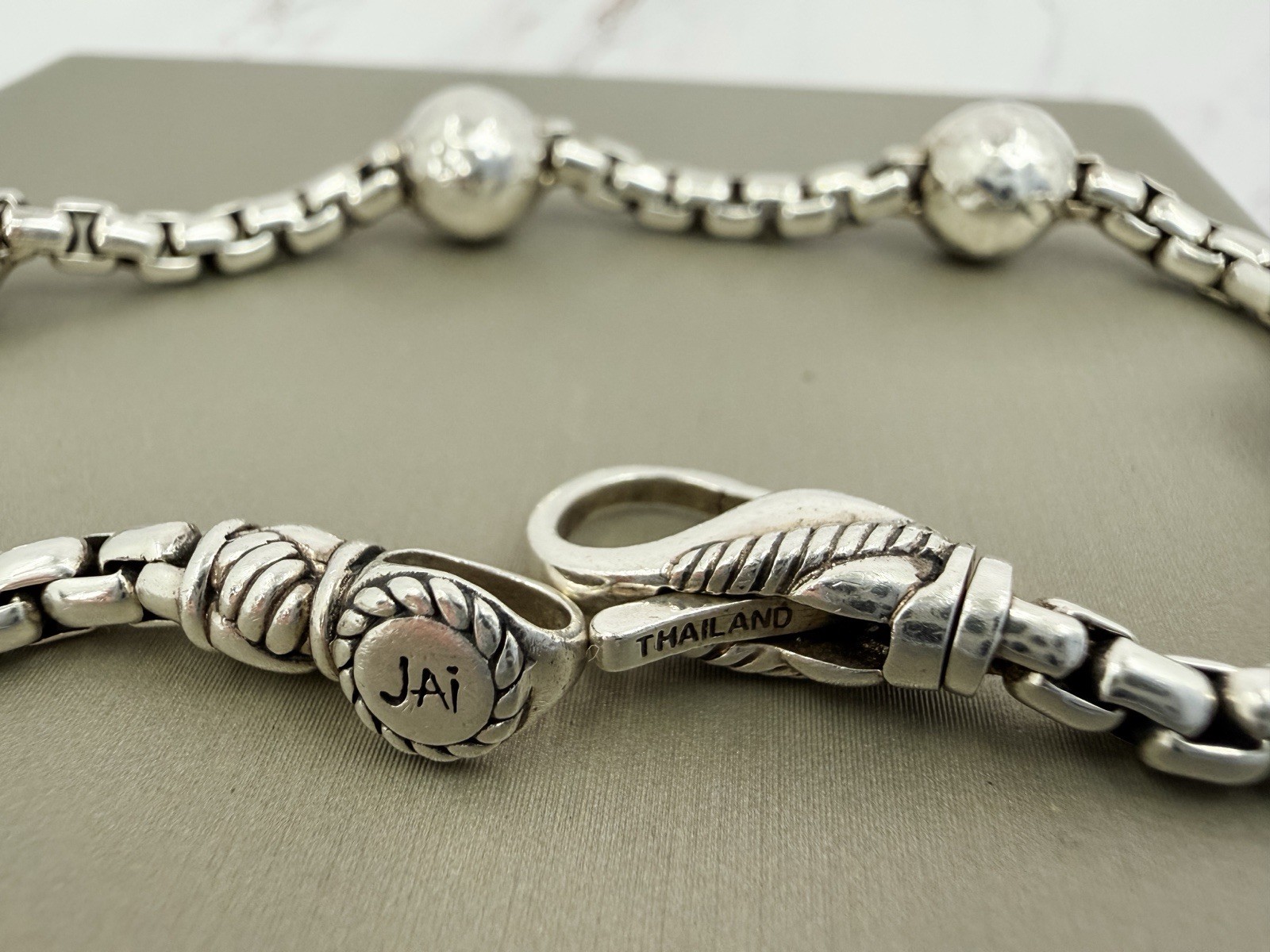JAI John Hardy 925 SterlingSilver Hammered Ball Station BoxChain Bracelet 8” 15g