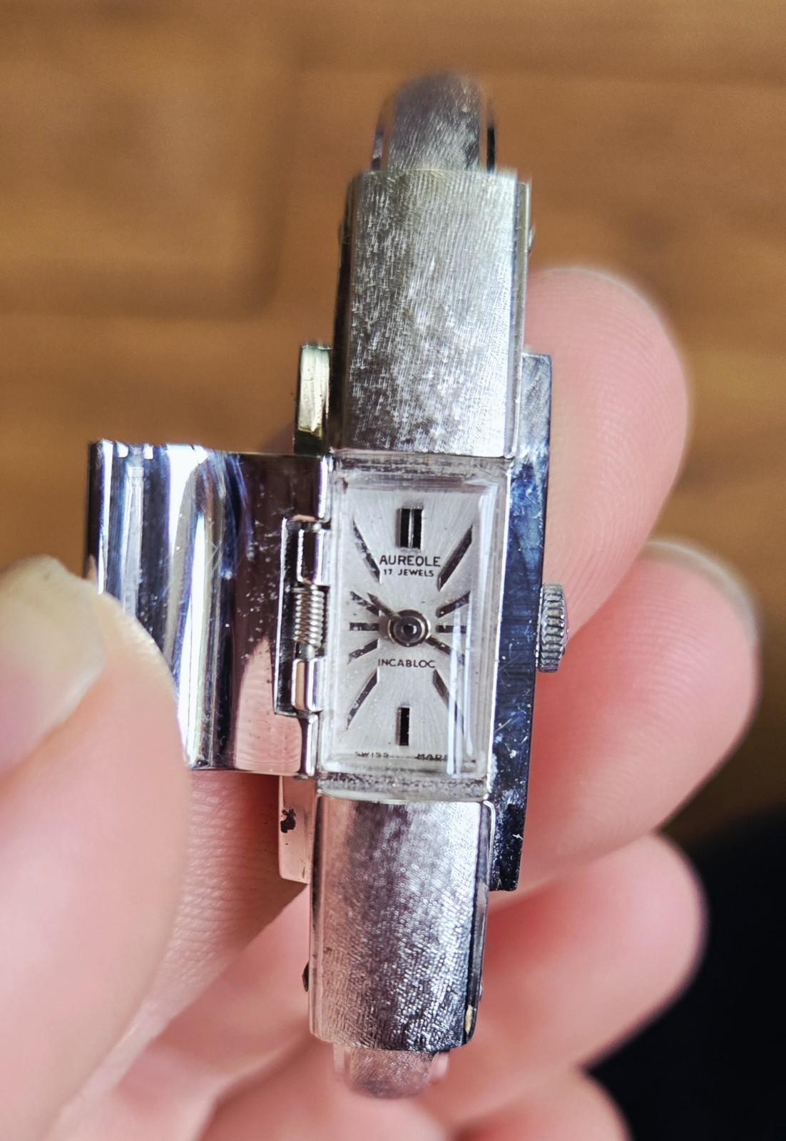Aureole 17 Jewels Incabloc Ladies’ Cuff Watch Swiss Made
