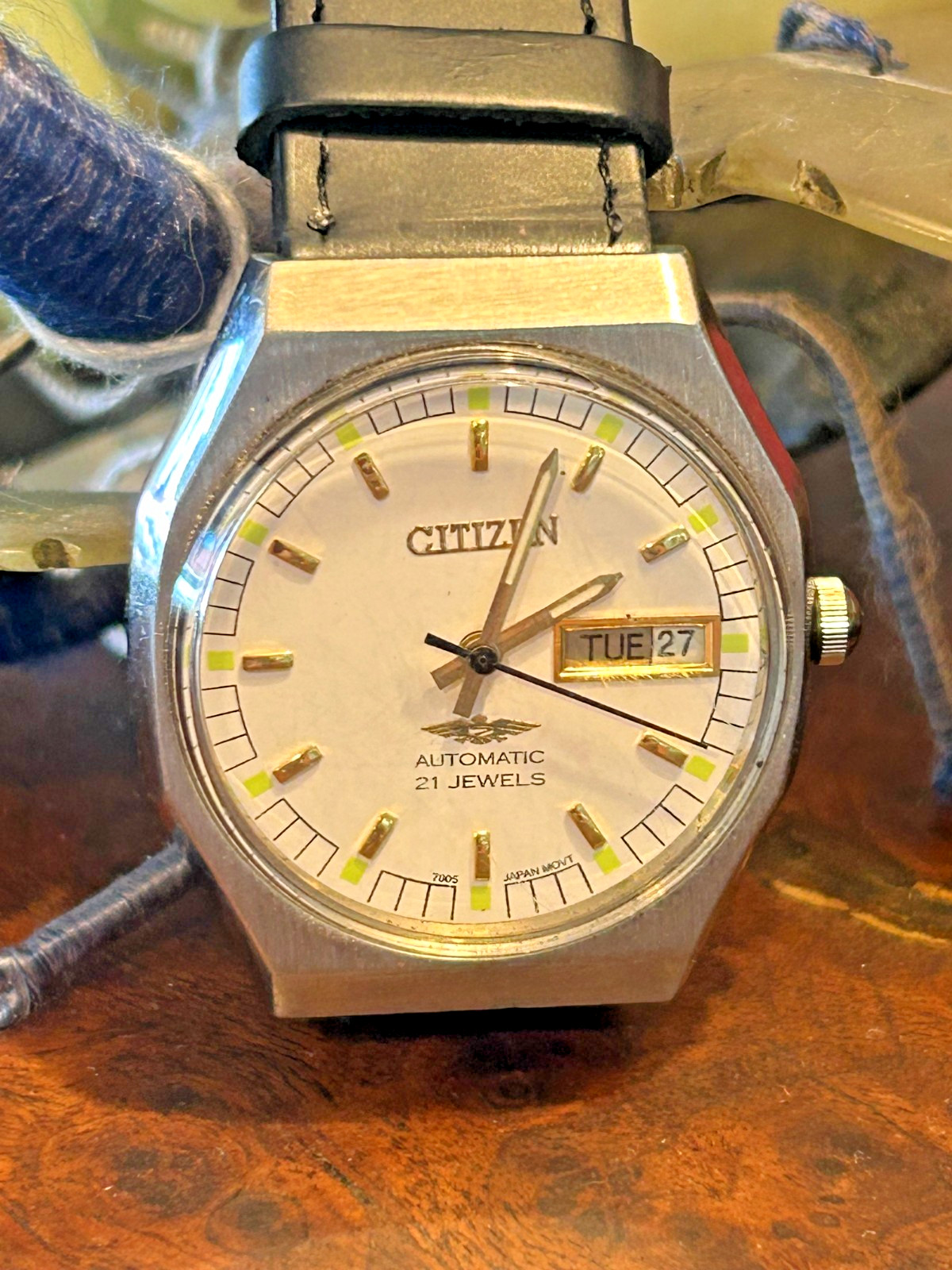 Sharp Citizens New Master Men’s Wristwatch – – Automatic 21J, New Leather Band