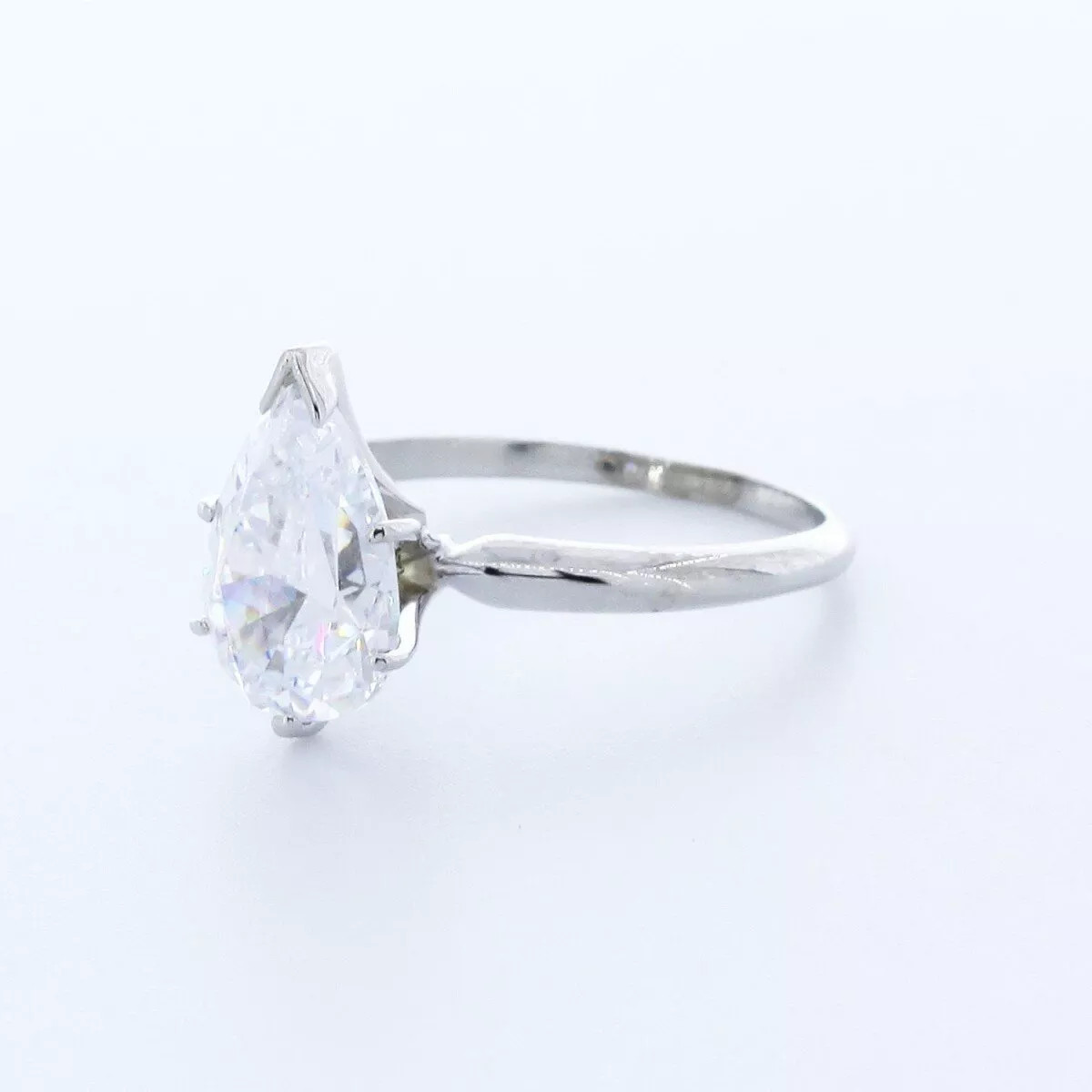 Solitaire Engagement Ring 14K Gold Classic 2.04 CT Pear Lab-Grown Diamond G VS2