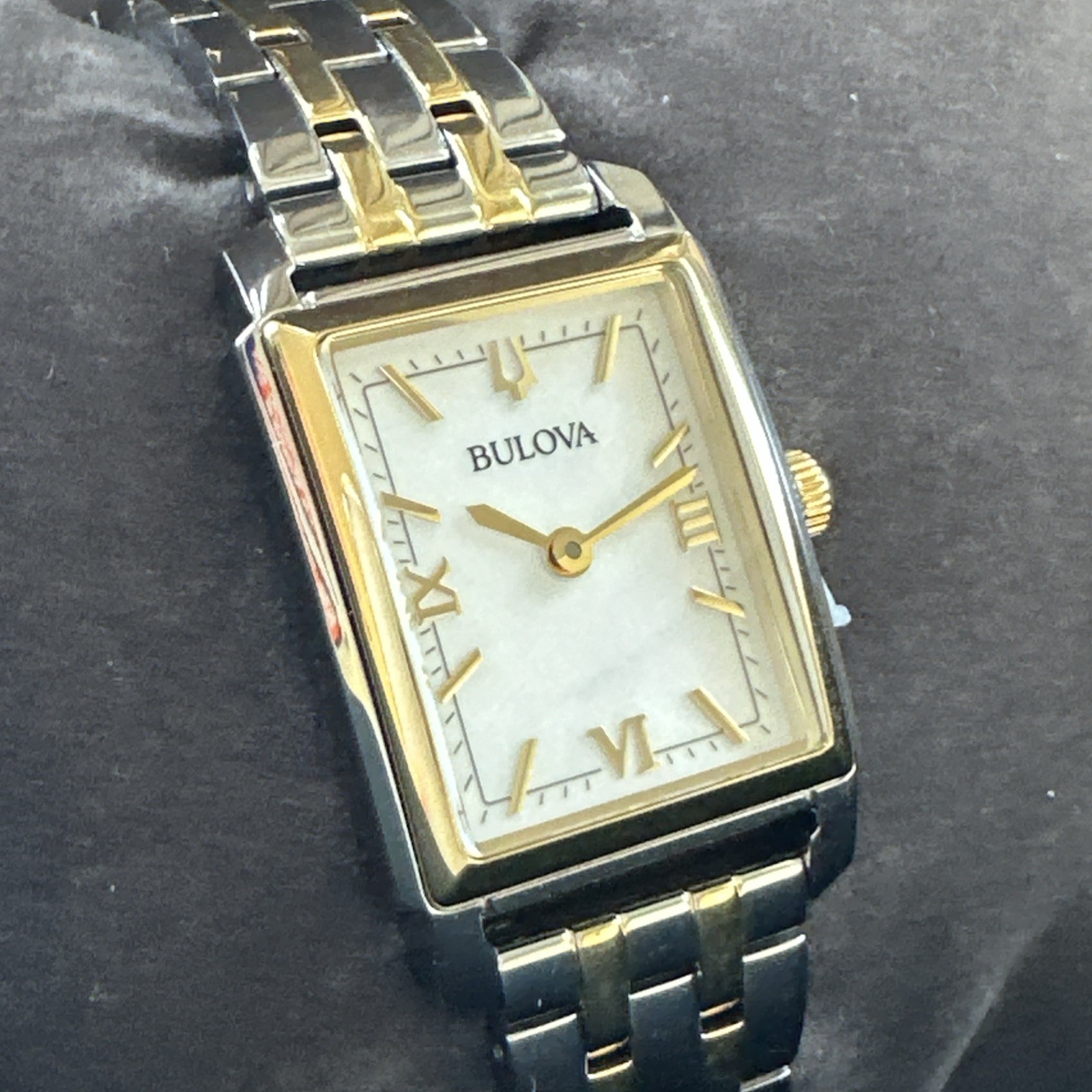 Bulova Women’s Sutton Classic Quartz Silver Stainless Steel Watch 21 MM 98L308