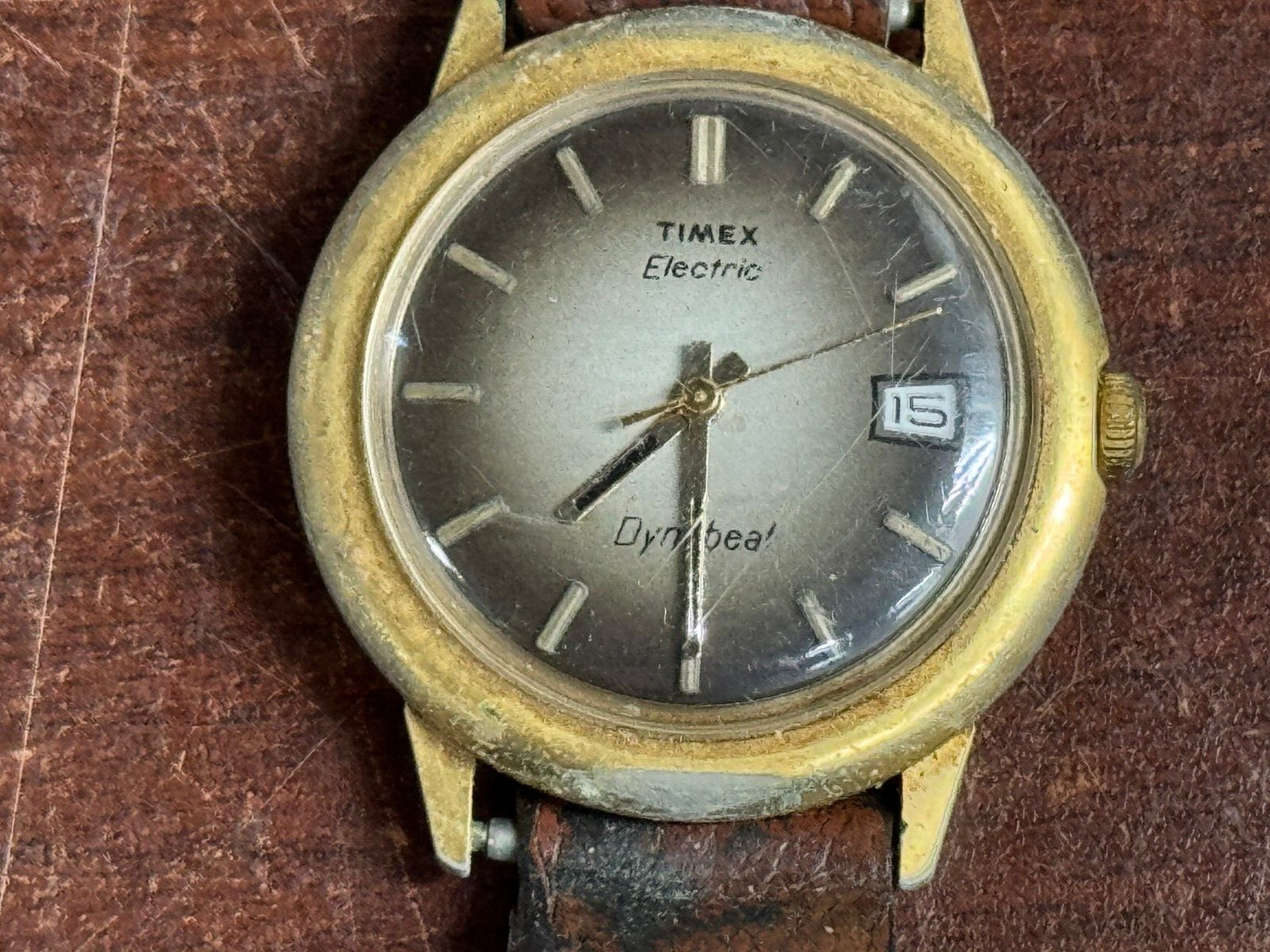 Vintage Timex Dynabeat Watch Men Wristwatch – Leather Band
