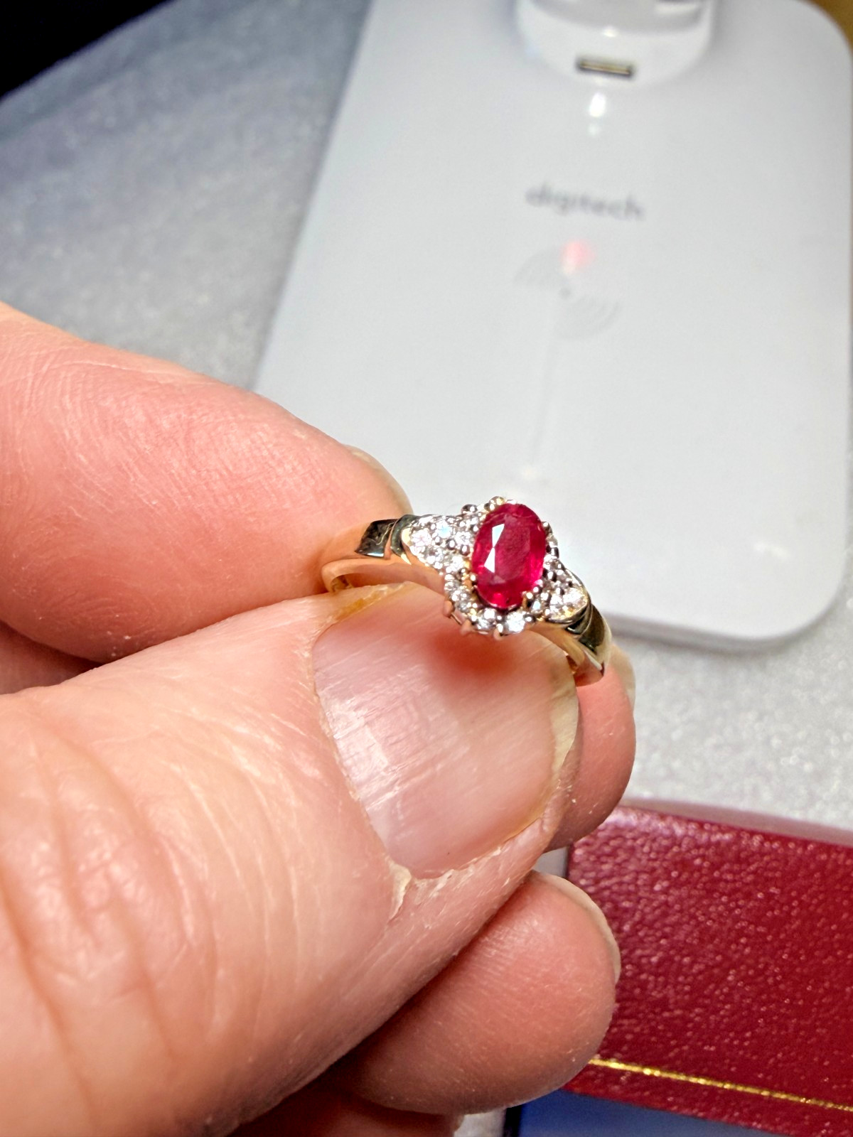 Stunning 9ct Yellow Gold & Ruby Ring – CZ’s – English – London