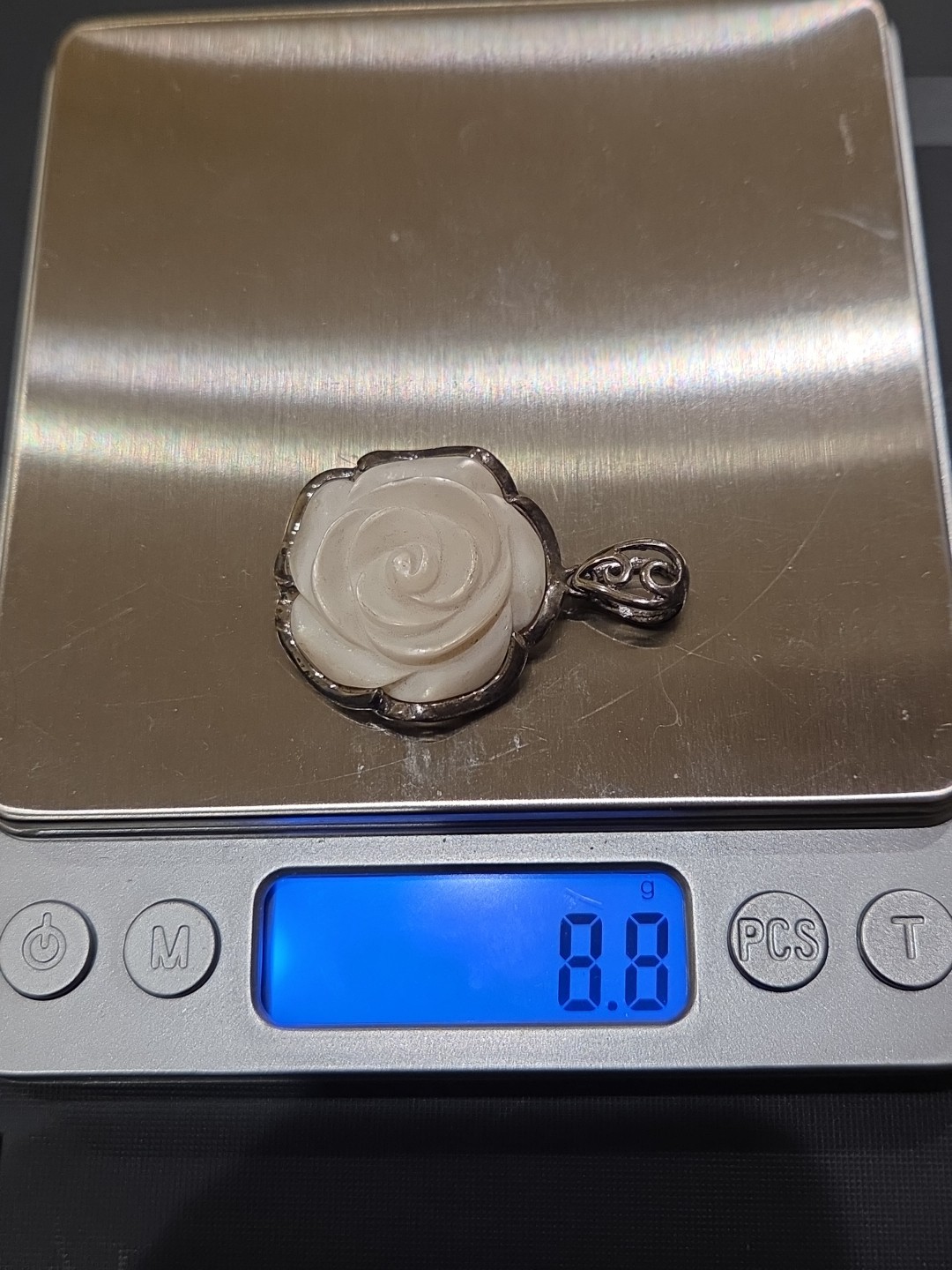 925 Sterling Silver Oyster Mother Of Pearl Shell Rose Flower Pendant 8.8 Grams