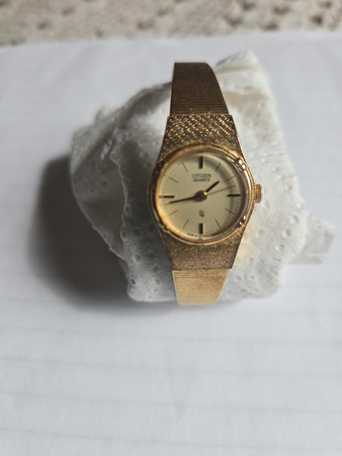 Vintage Citizen CQ Women’s Watch 19mm Gold Tone Ladies Wristwatch Untested