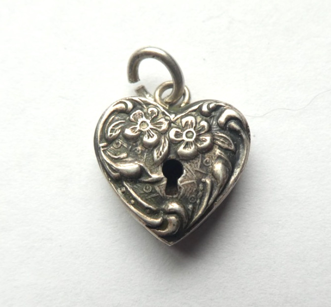 Vintage Walter Lampl Sterling Silver Floral Keyhole Padlock Style Heart Charm