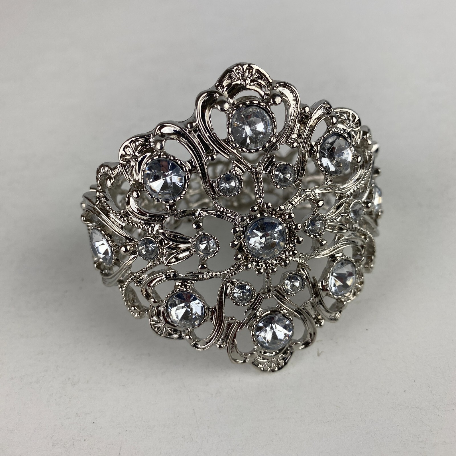 Silver Colored Costume Fashion Jewelry Bracelet Opens Closes At Side Crystals