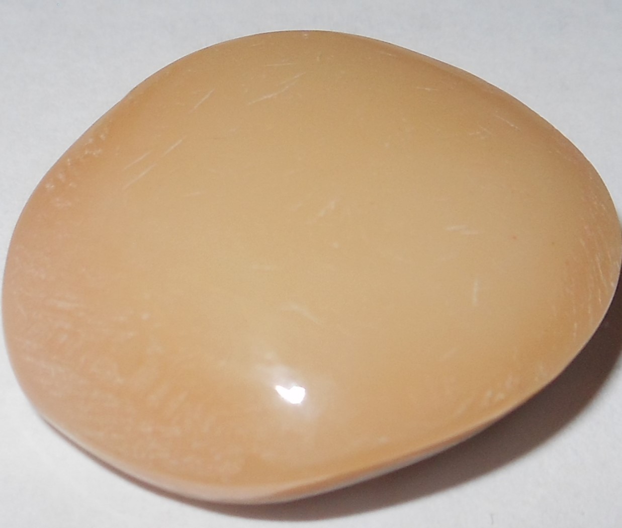 Australian Opal 24.7mm x 20.2mm x 8mm Common no color 21.65ct