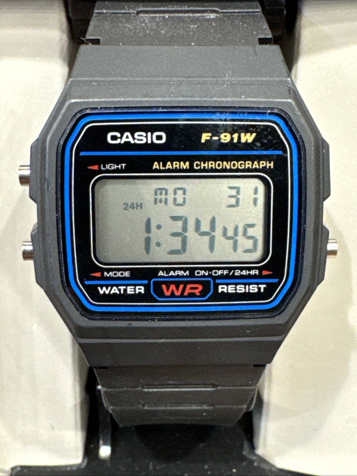 CASIO F91W-1 Digital Watch Black/Blue Resin Band Sports Watch Brand New