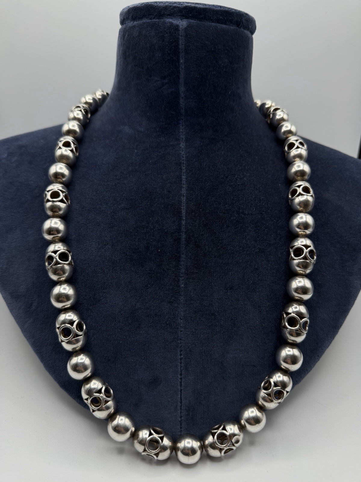 114g VTG Taxco Mexico 925 Sterling Silver Lantern Ball Bead Heavy Necklace 27”