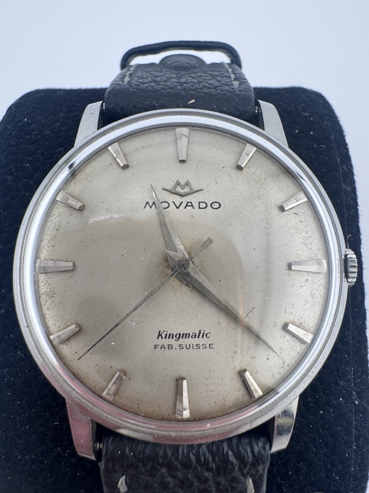 Movado Kingmatic Swiss Made Automatic Silver Dial SS Case Black Leather Strap