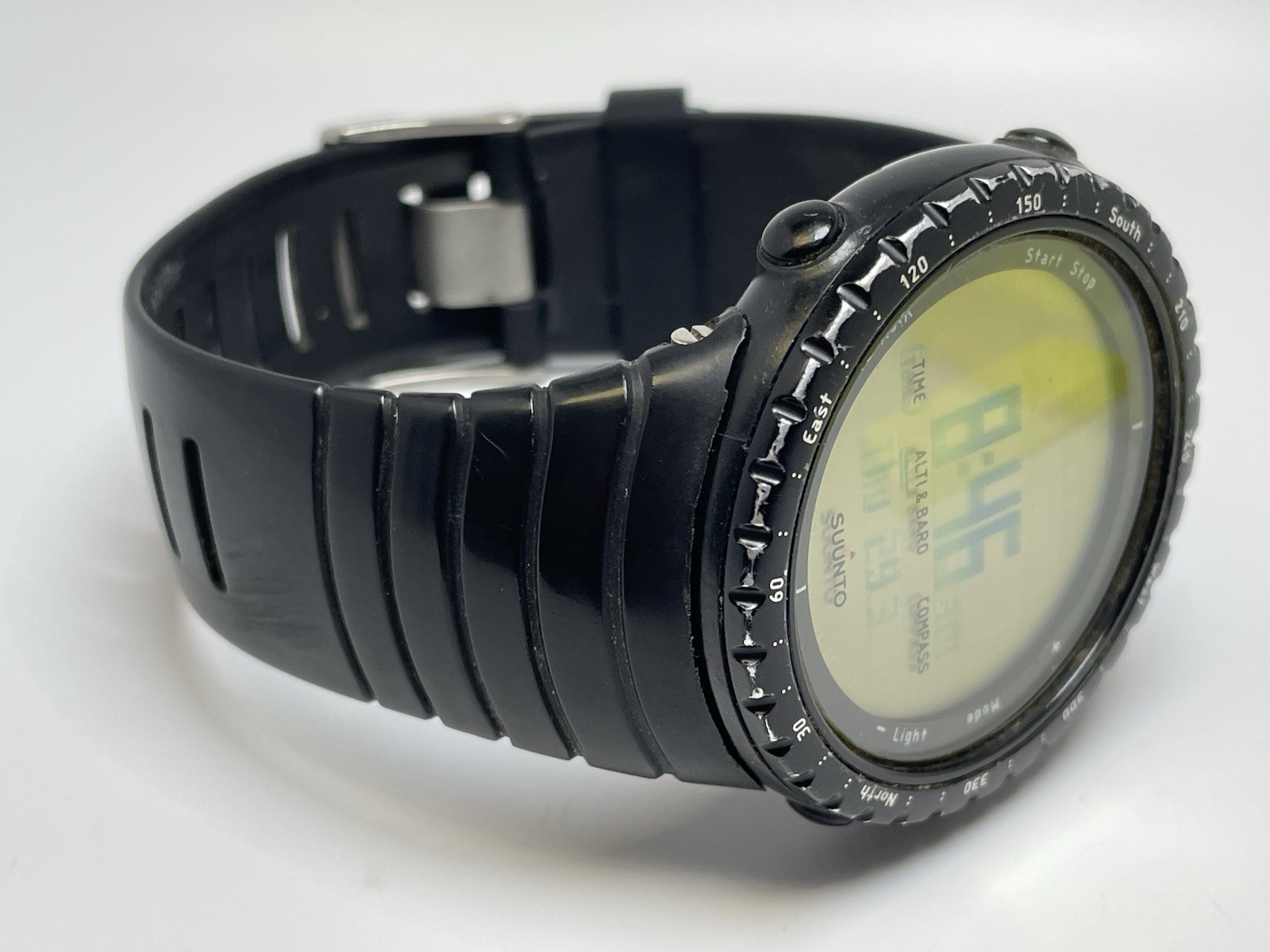 Suunto Core SS014809000 outdoor watch – Regular Black