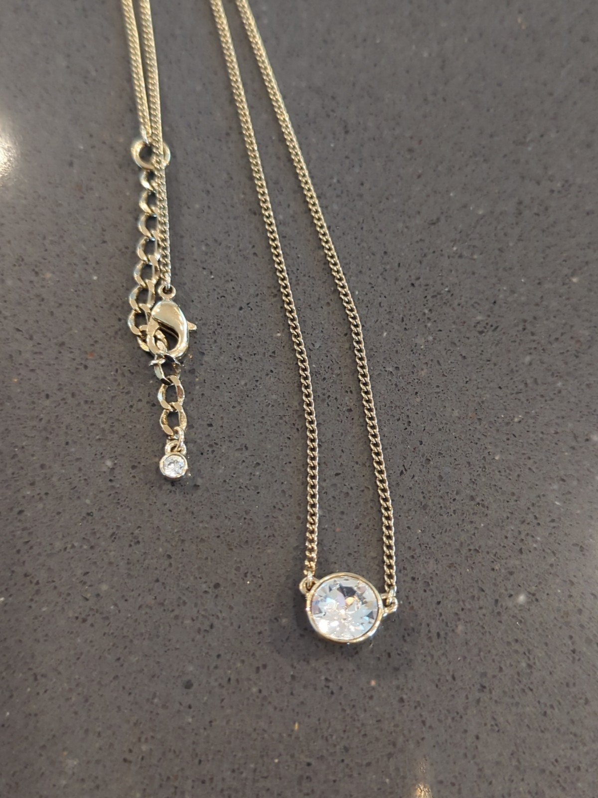 Givenchy Necklace Gold Tone Single Clear Stone Beautiful! K88