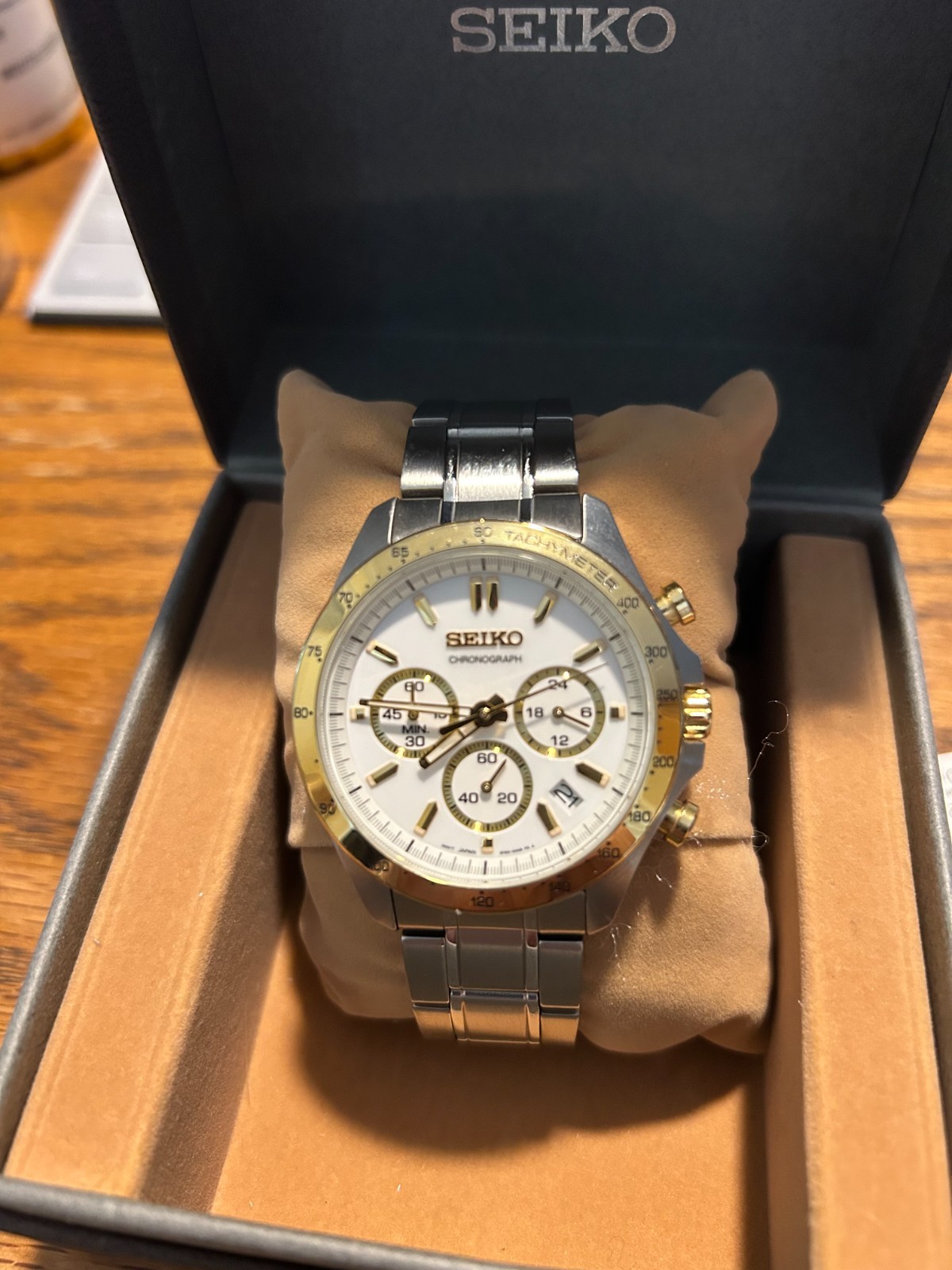 Seiko Spirit SBTR024 White Dial Chronograph Quartz Men’s Watch BEST PRICE EBAY