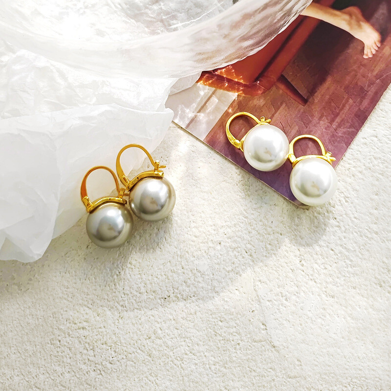 Tahitian Cultured Pearl Dangle Earrings Perfectly Round Shape Smooth Flawless