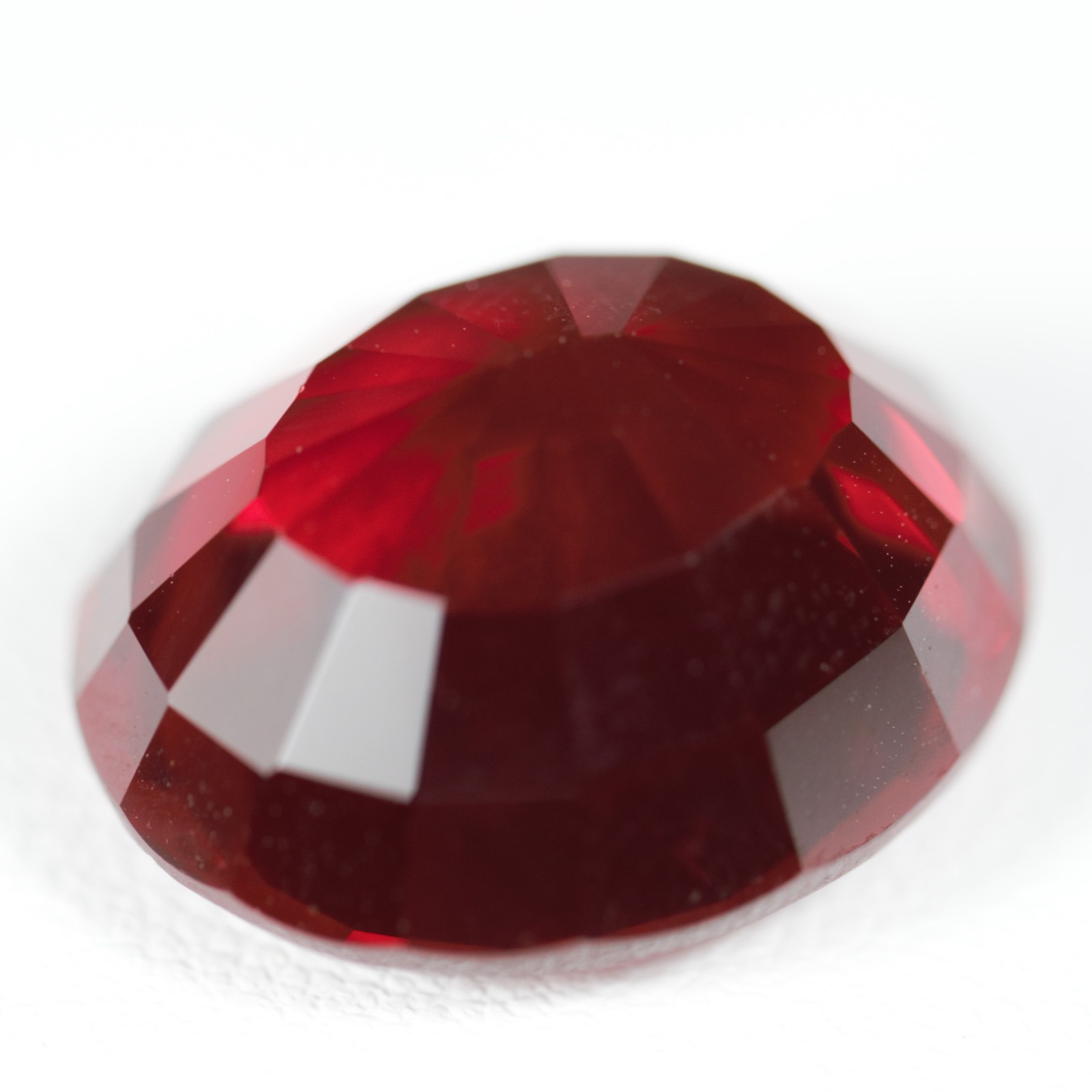 21.8 Ctw Lab Created Ruby Corundum for Jewelry | 17.9 × 14.7 mm