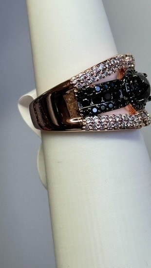 Bomb Party UNTAMED Ring Sz 9 “Pretty Little Hunter” Onyx Sandstone on Rose Gold