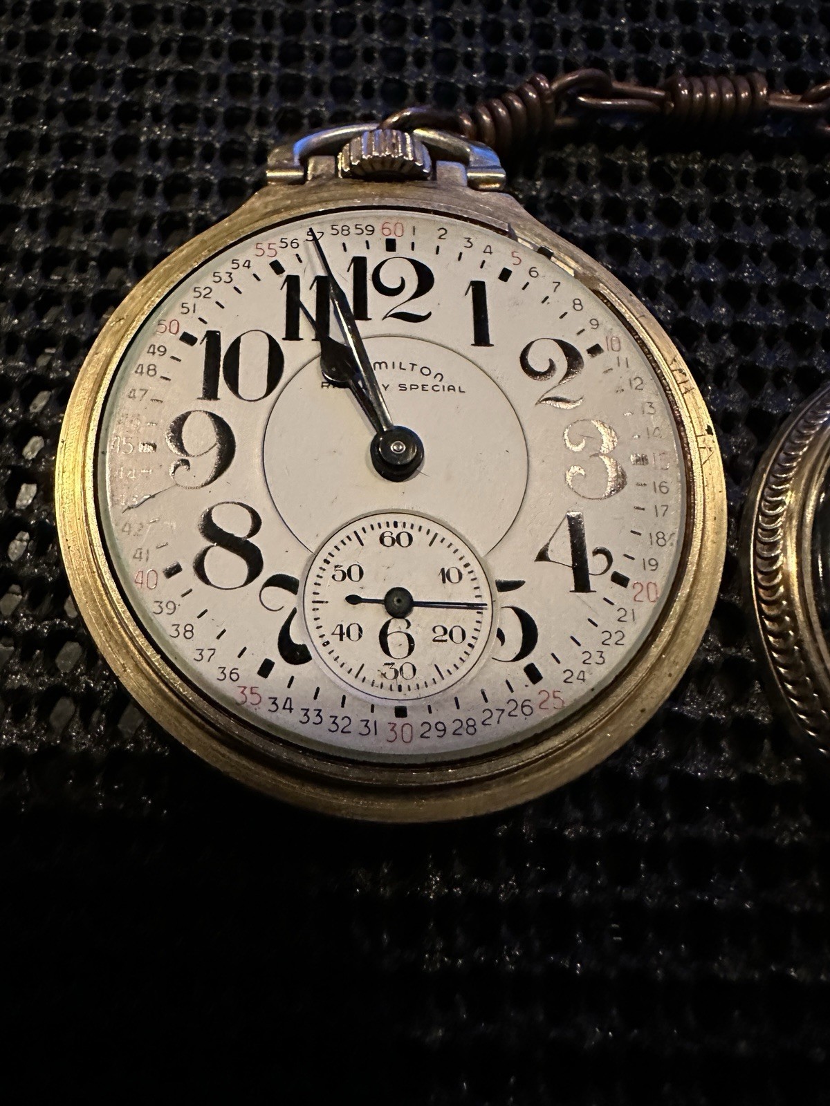 ANTIQUE 16S HAMILTON RAILWAY 992B POCKET WATCH – 21 JEWELS – 6 POSITION WORKING