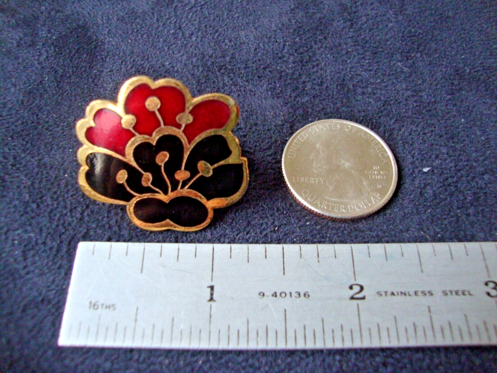 Vtg Samuel Huang Cloisonne Cherry Blossom Black Red Enamel Gold Tone Scarf Clip
