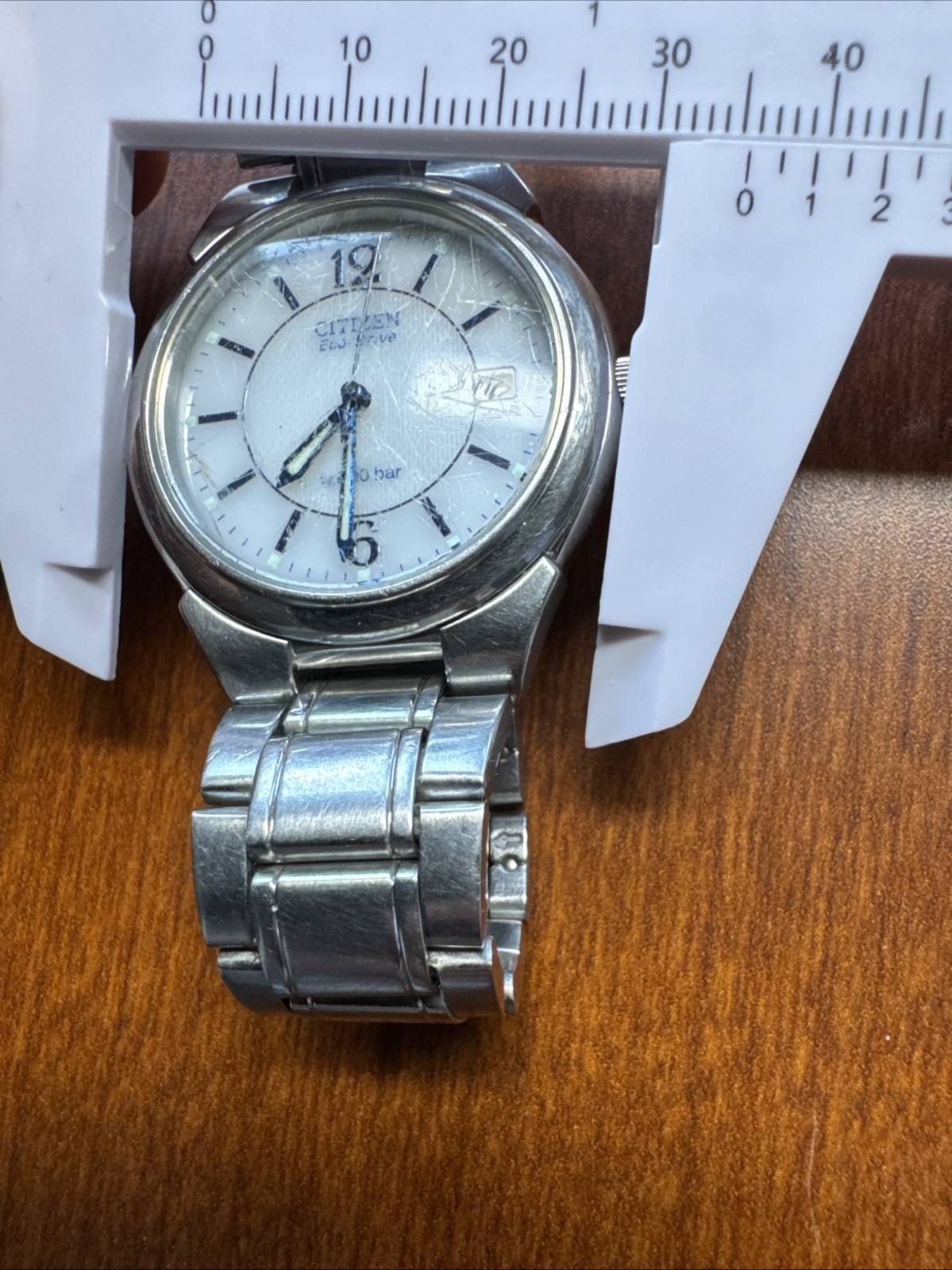 Citizen E111 S027161 Eco Drive Wristwatch White Dial Silver Quartz Analog WORKS