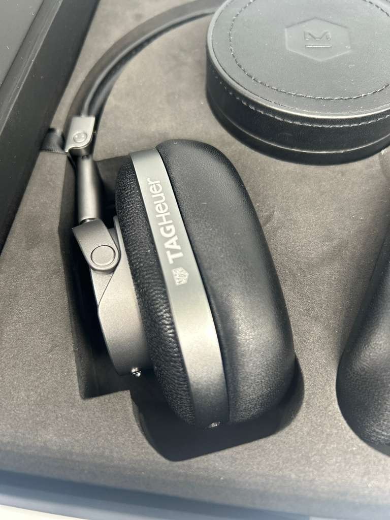 Tag Heuer Merchandise-Black Audio Speaker Headphones NEW with BOX Never used