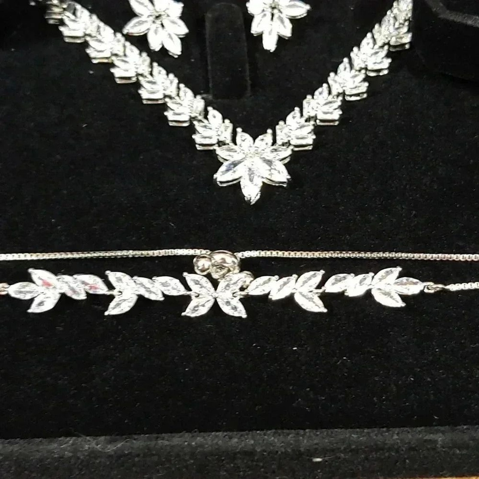 One-of-a-kind 7 PC. Bridal package
