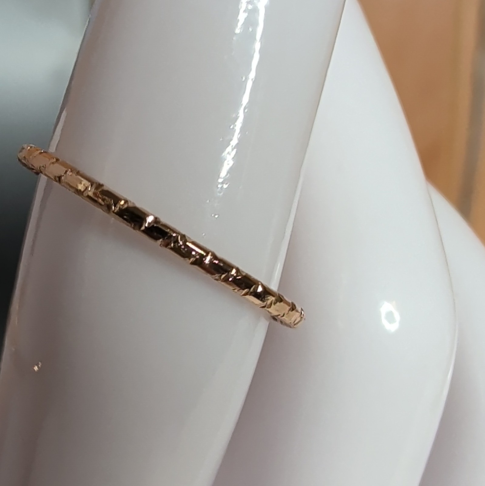 3-Piece Gold Tone Metal Stackable Band Ring Set Size 7.75 w/ Leaf Charm