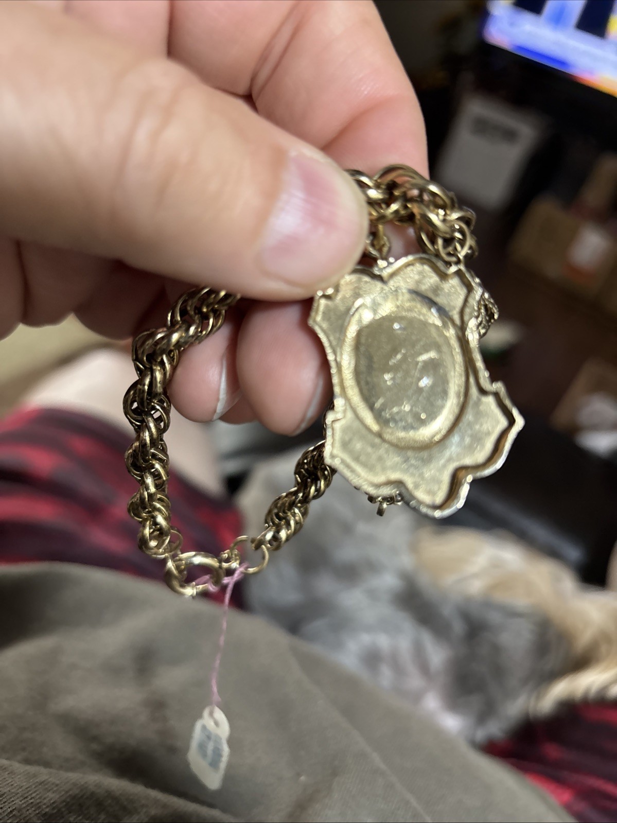 VINTAGE Gold Color Bracelet with Stone & Chain Hanging Charms 7” Long NICE