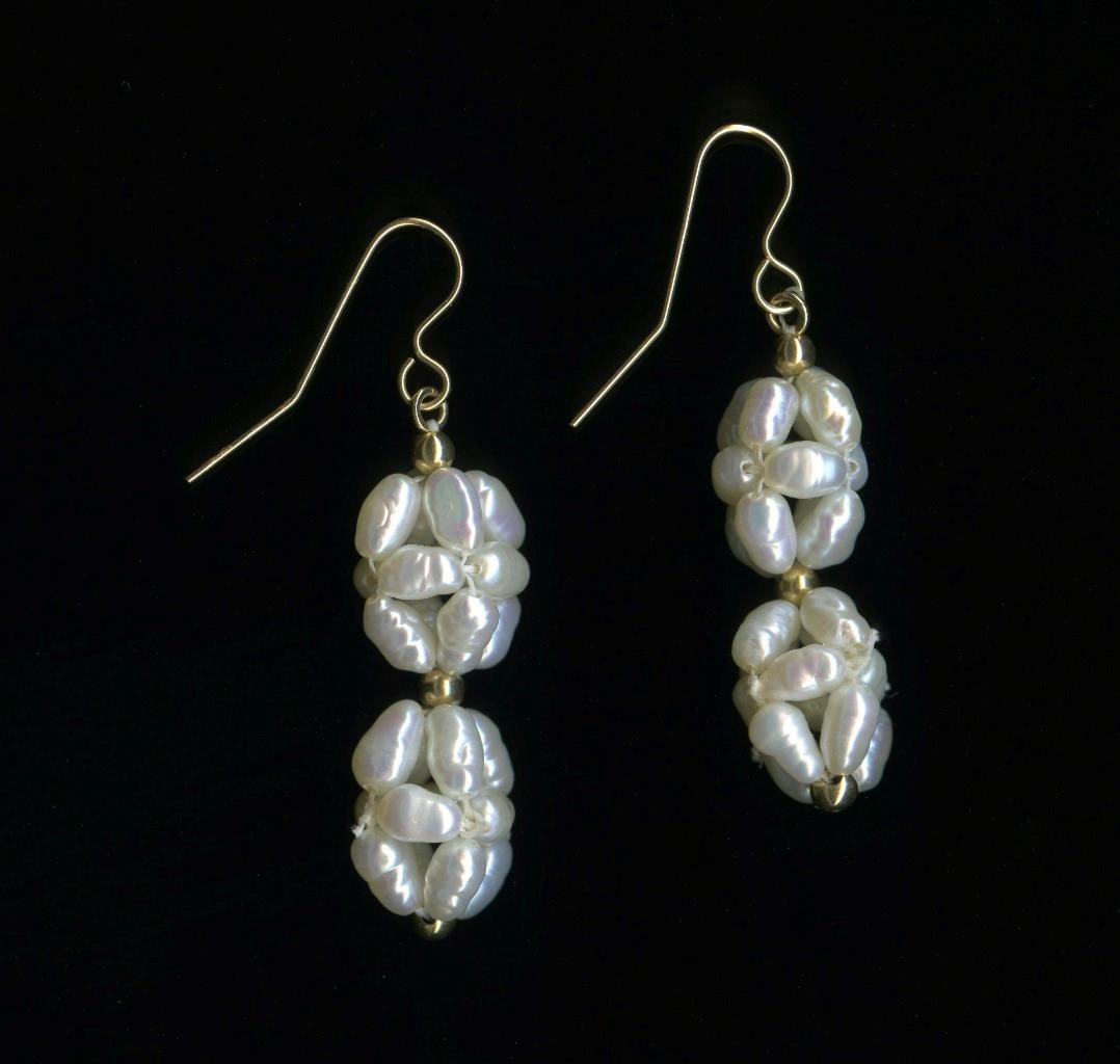 14K 5.07 Gram 45mm Solid Yellow Gold White Rice Pearl Cluster Hook Earrings (VF