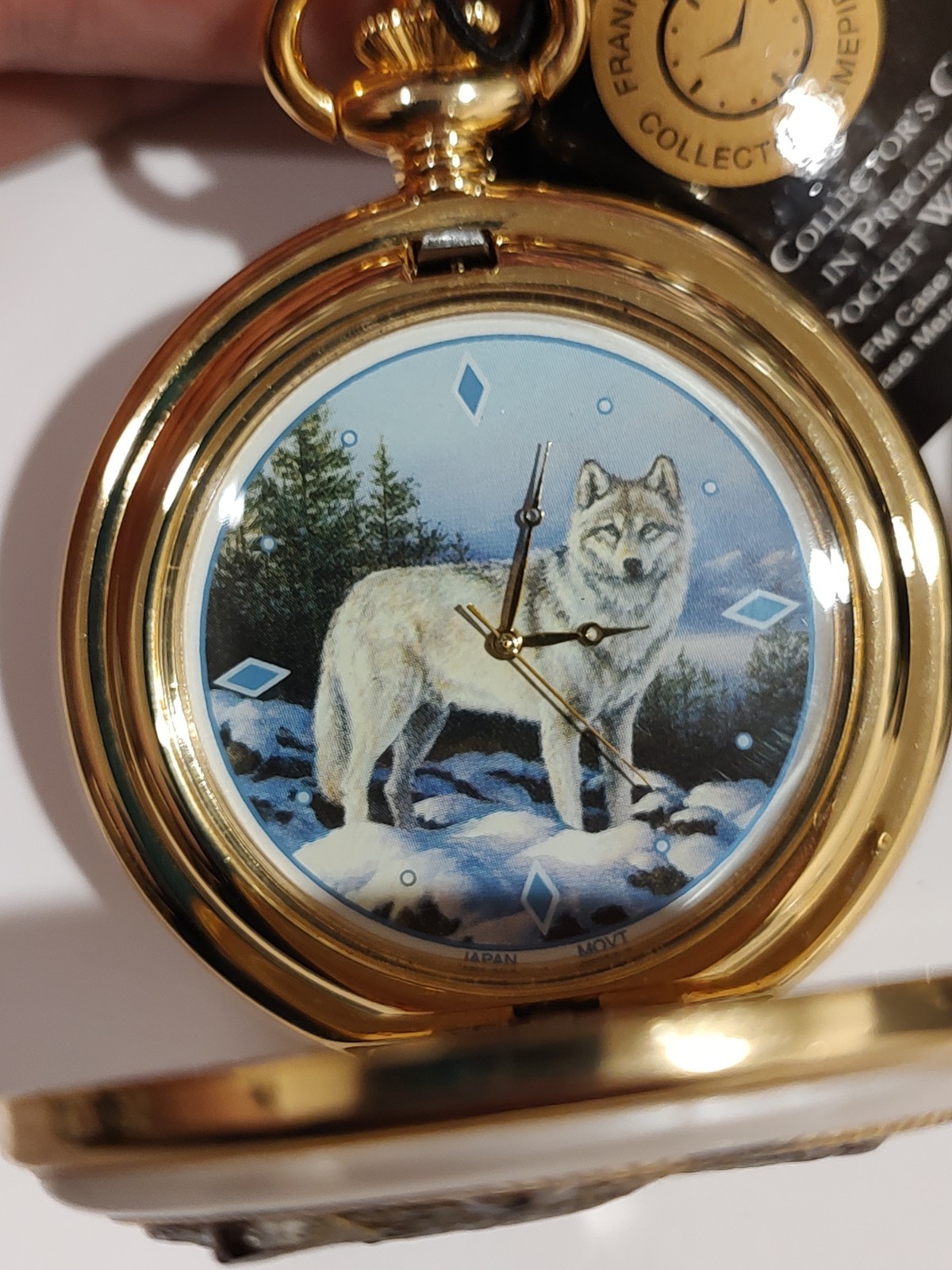 Vintage Franklin Mint “Spirit of the Wolf” Pocket Watch with Black Pouch Working