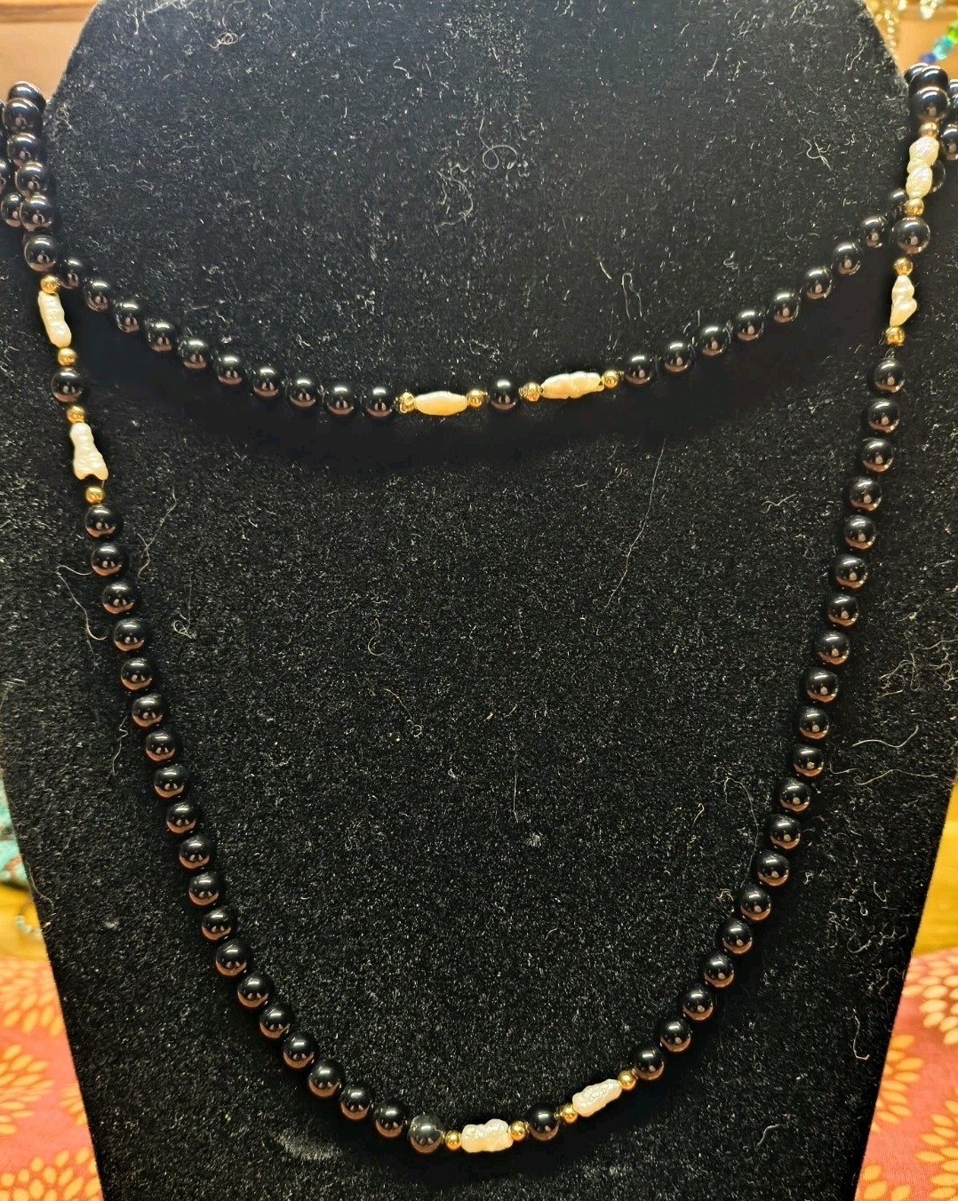 Vintage 14 K Gold Onyx And Rice Pearls Necklace