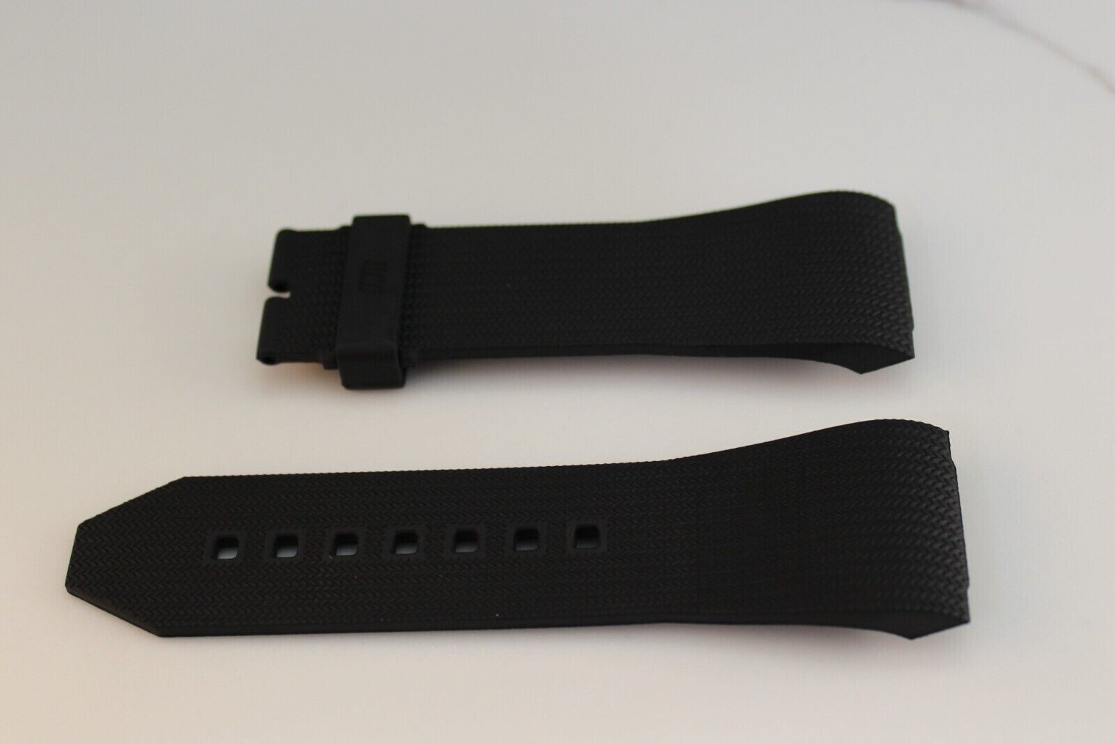 New Wyler Genève code R chronograph Black rubber strap bracelet