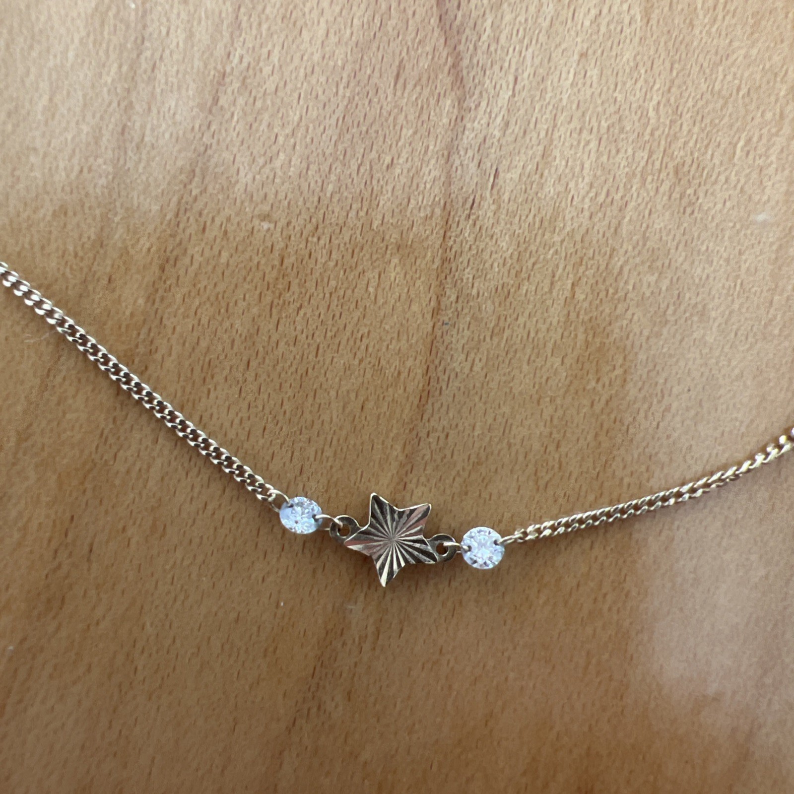 Gucci 18k Yellow Gold Star Interlocking G Diamond Bracelet. Retails for $2000