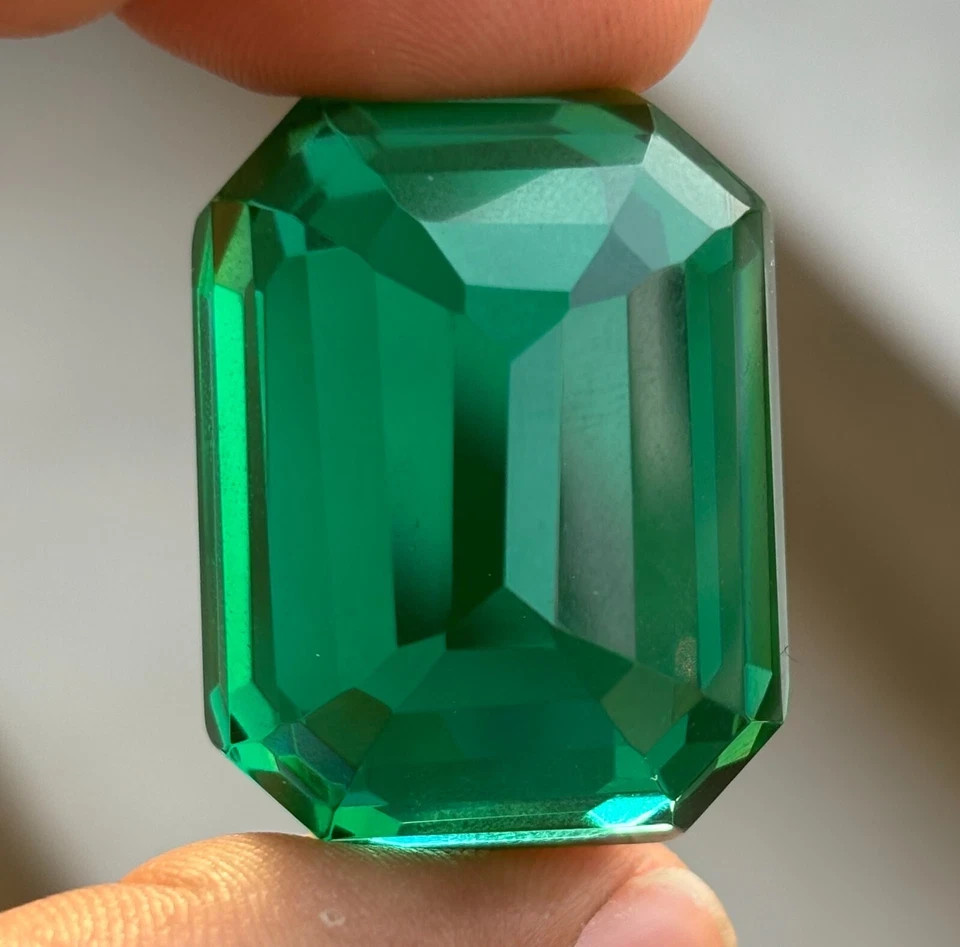 97 Ct Natural Green Emerald Emerald Cut CERTIFIED Colombian Loose Gemstone 6YHE
