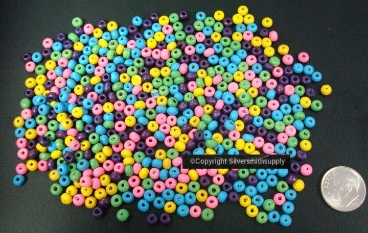 500 4mm Wood spacer beads Assorted Colors .5mm hole 62.5″ When Strung WB012A