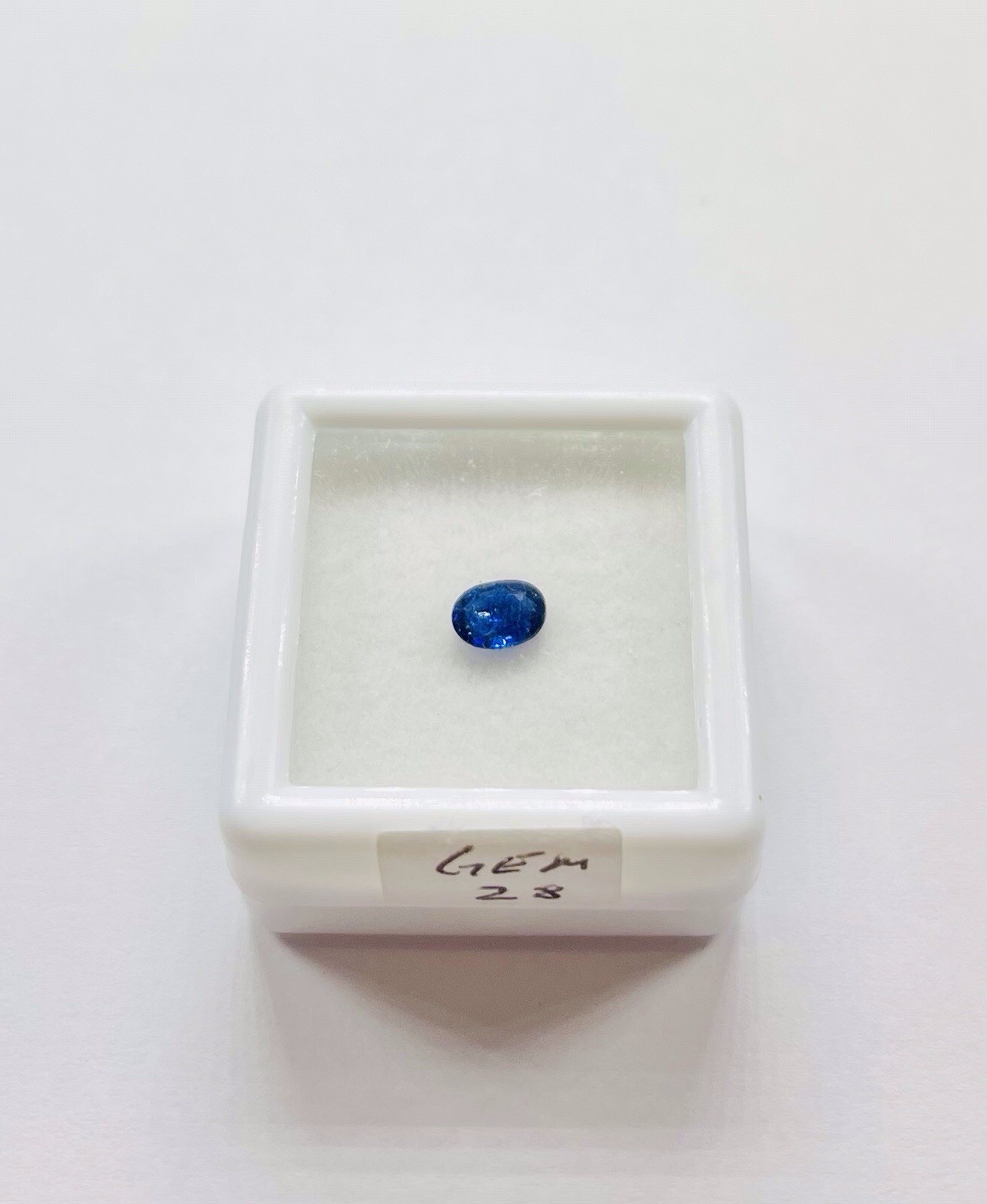 Authentic 0.57ct Grade AAA Facet Oval Blue Sapphire Gemstone