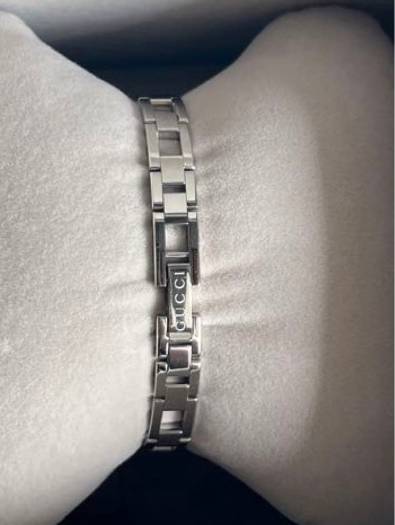 GUCCI G Link Black Wristwatch YA110518 with Box
