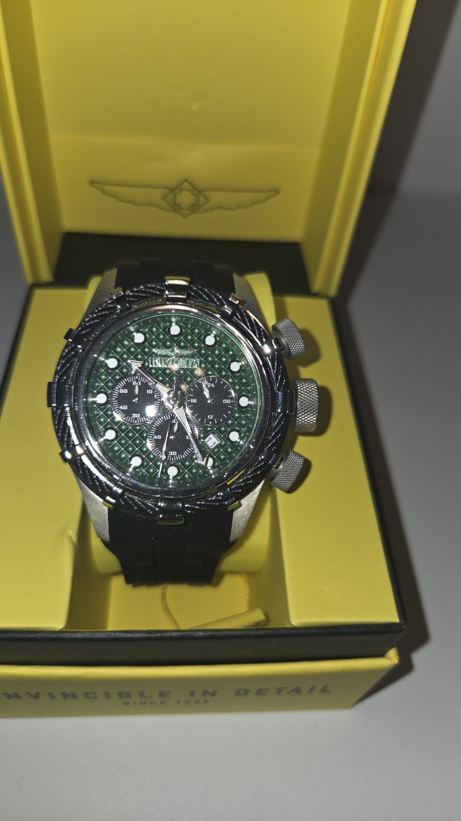 Authentic Invicta 49165 Quartz Watch Black Dial Silicone 50mm Men