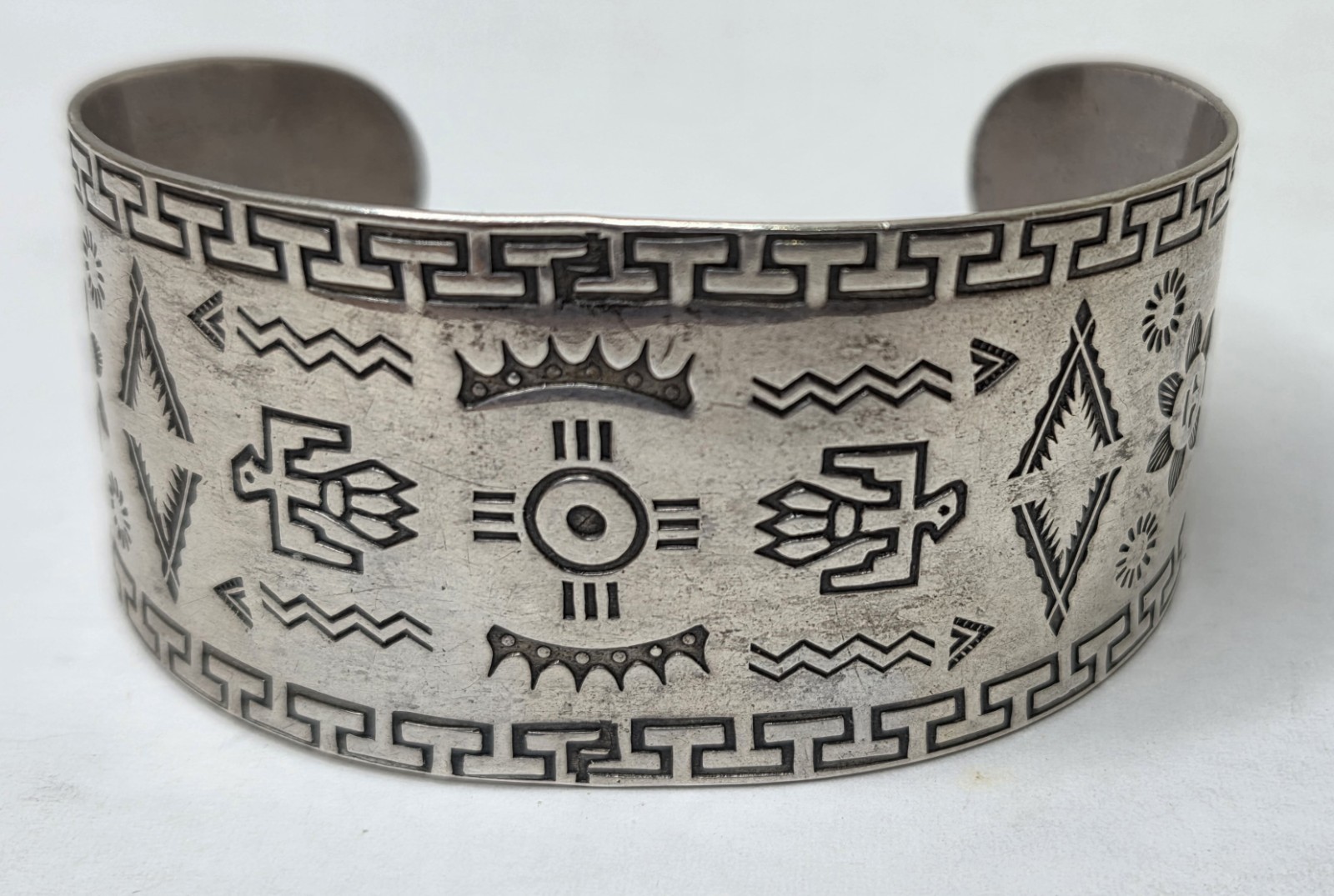 Vintage Southwest American Stamped Sterling Silver Cuff Bracelet Fred Harvey Era