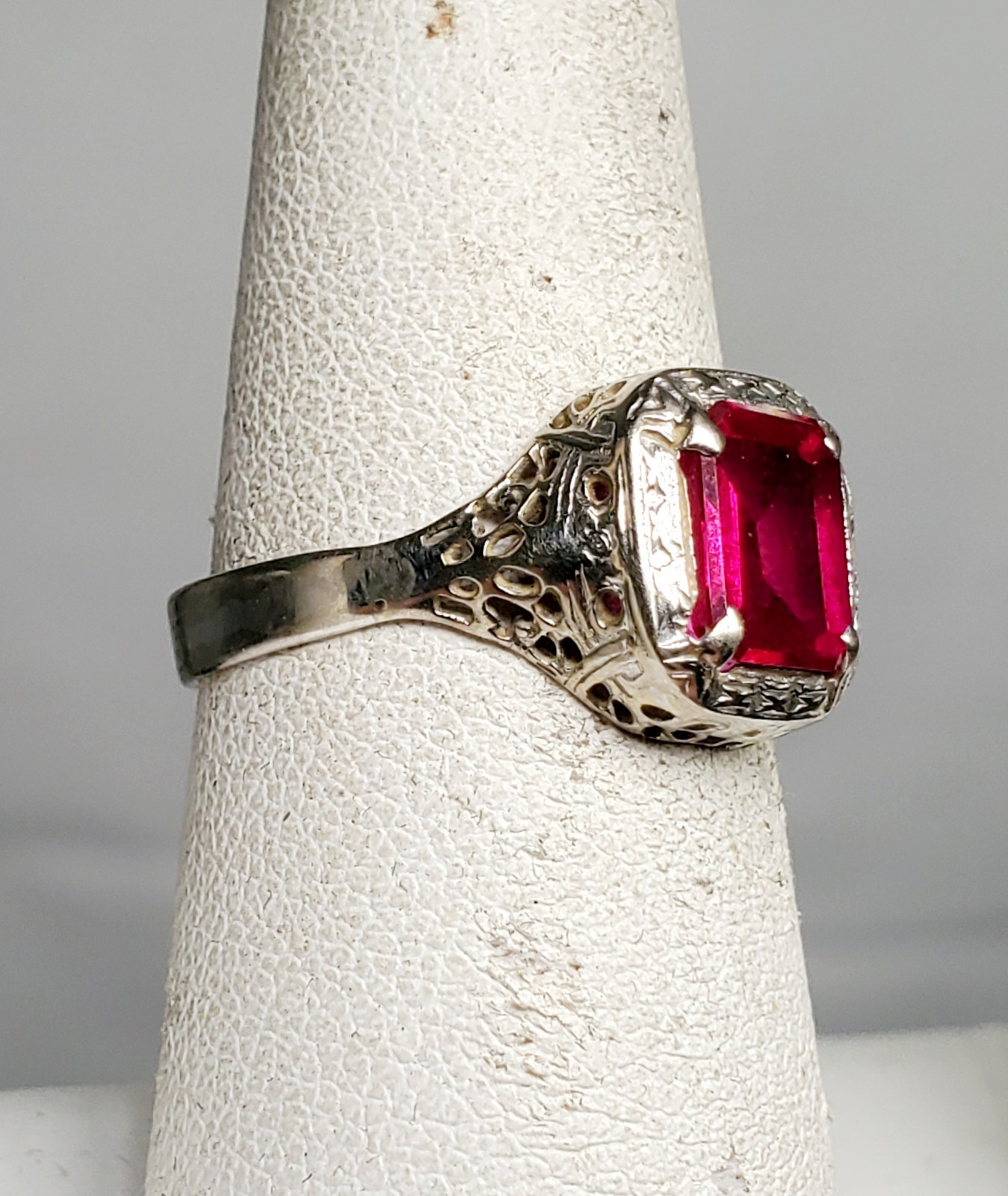Antique Art Deco 14K White Gold Ruby Ring Victorian Size 7.75 | 2.29g