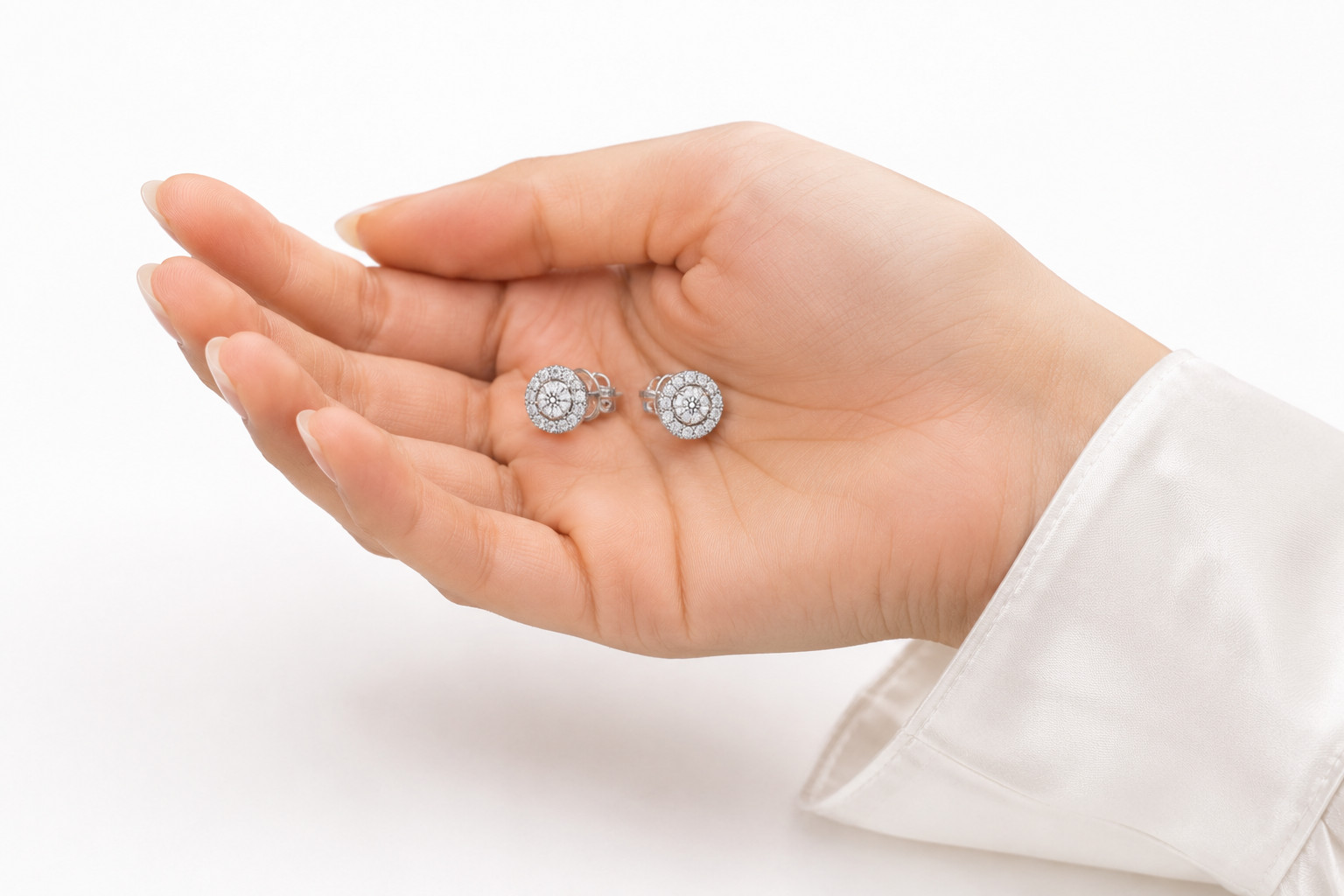 Lab Grown Diamond Cluster Stud Earrings 0.59 CT 14K White Gold EFG VS2
