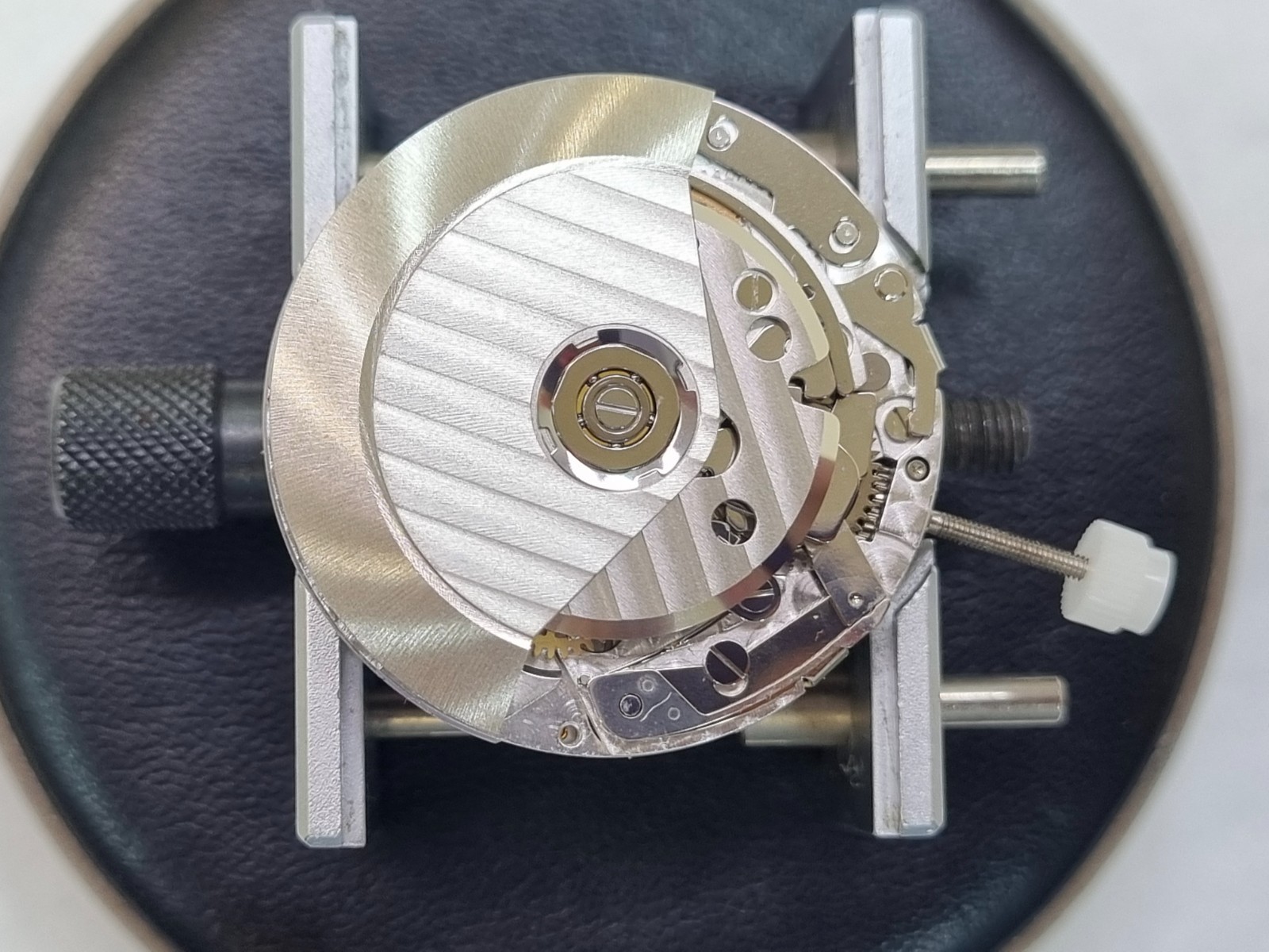 Omega Cal 1164 Automatic Chronograph Movement Speedmaster Date Valjoux 7750