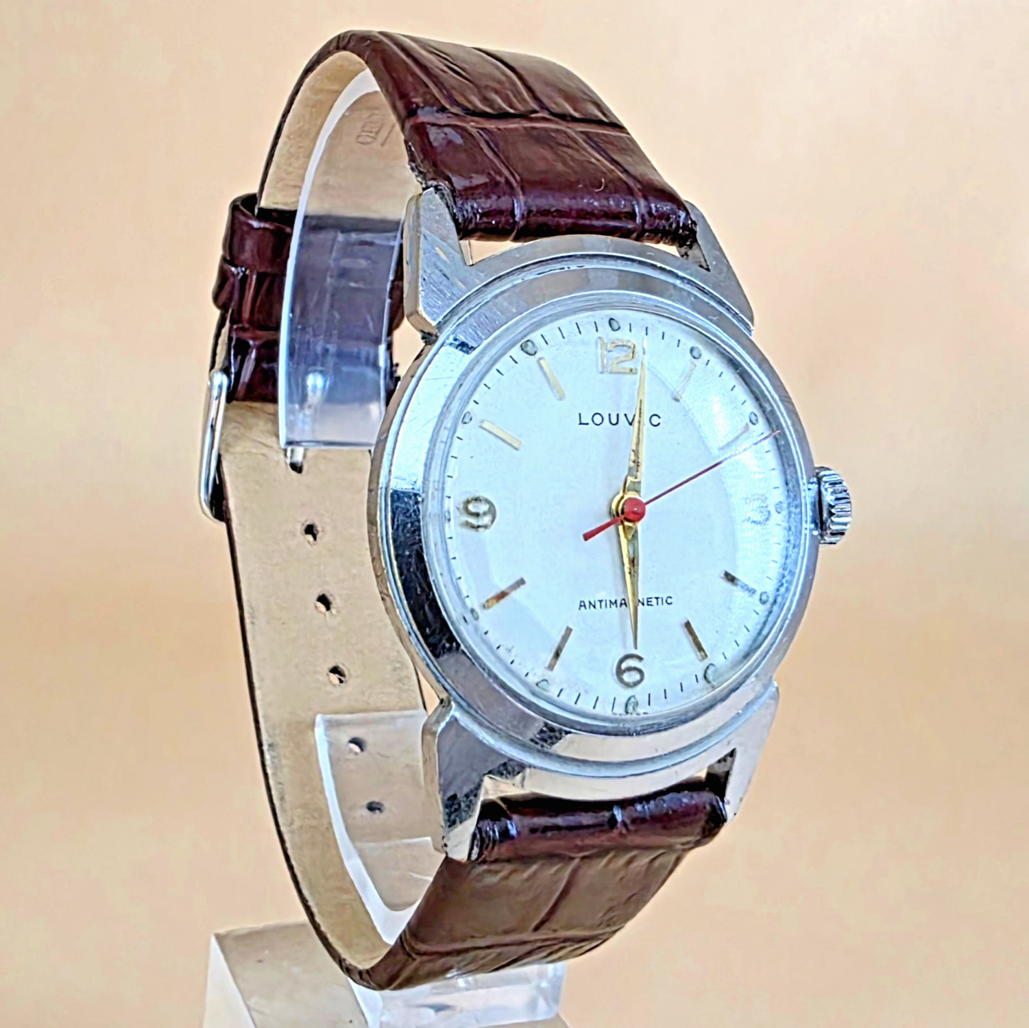 LOUVIC Rare Vintage 31mm 1950s Mechanical Swiss 7 Jewel S/S Red Second Hand Mens