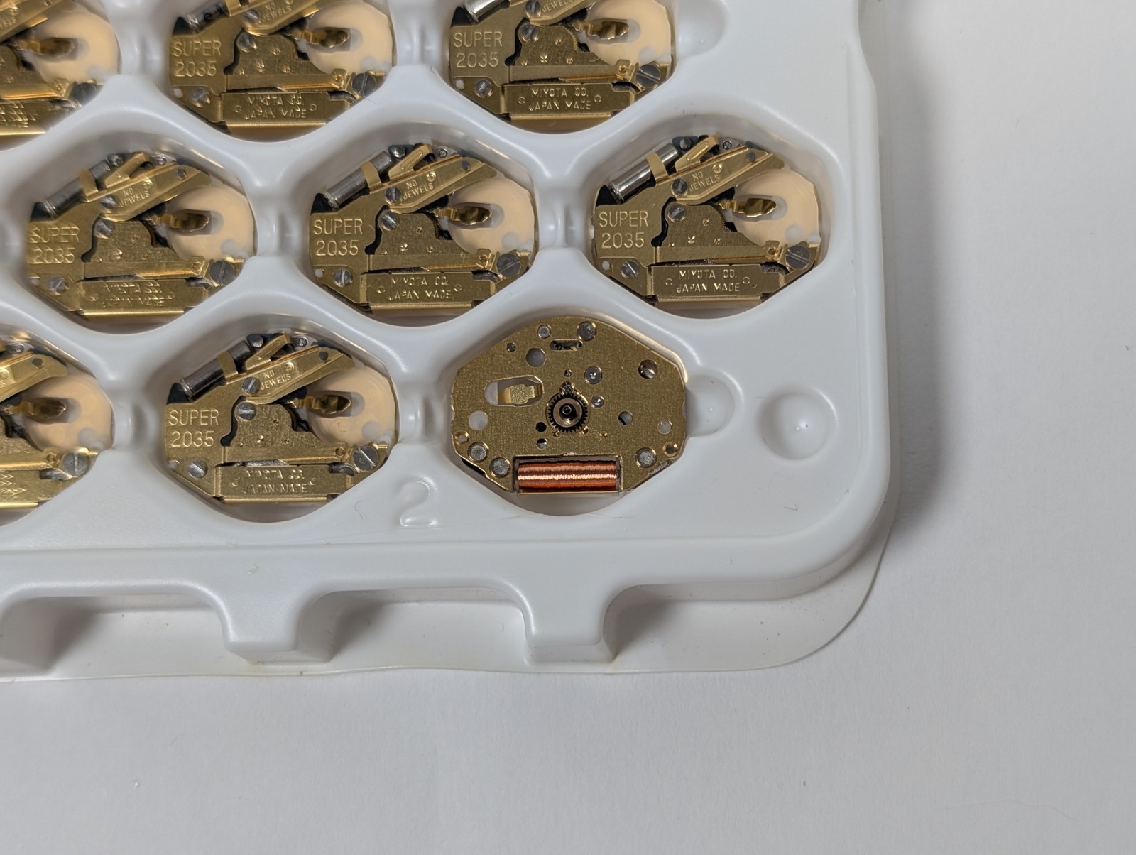 Huge Lot Of Miyota 2035 SUPER Gilt Japan Quartz Movement Japan NOS UNTESTED